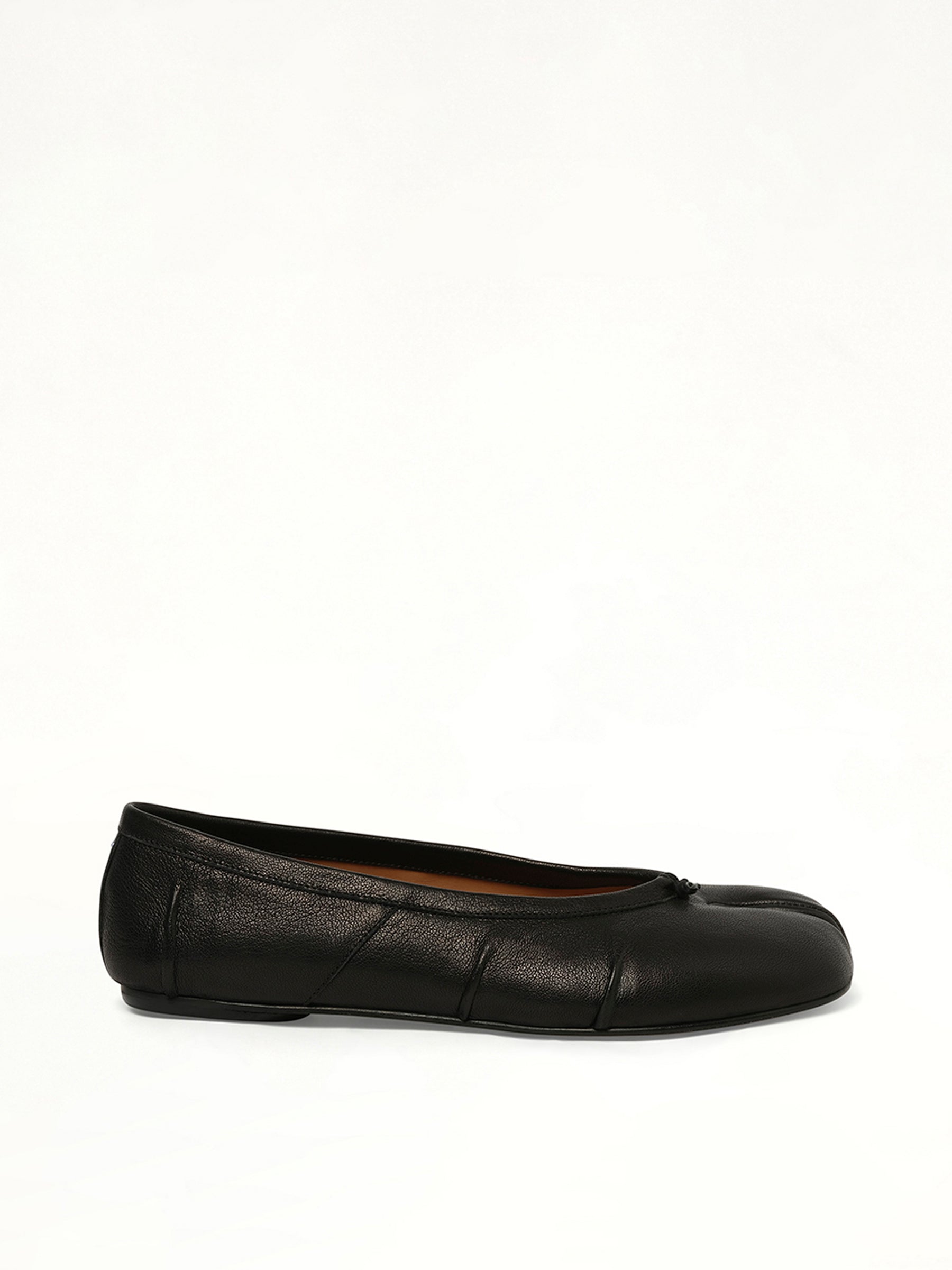 New Tabi Ballerina in Black Side View | MAISON MARGIELA