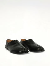 Tabi Babouches Loafers in Black Front View | MAISON MARGIELA