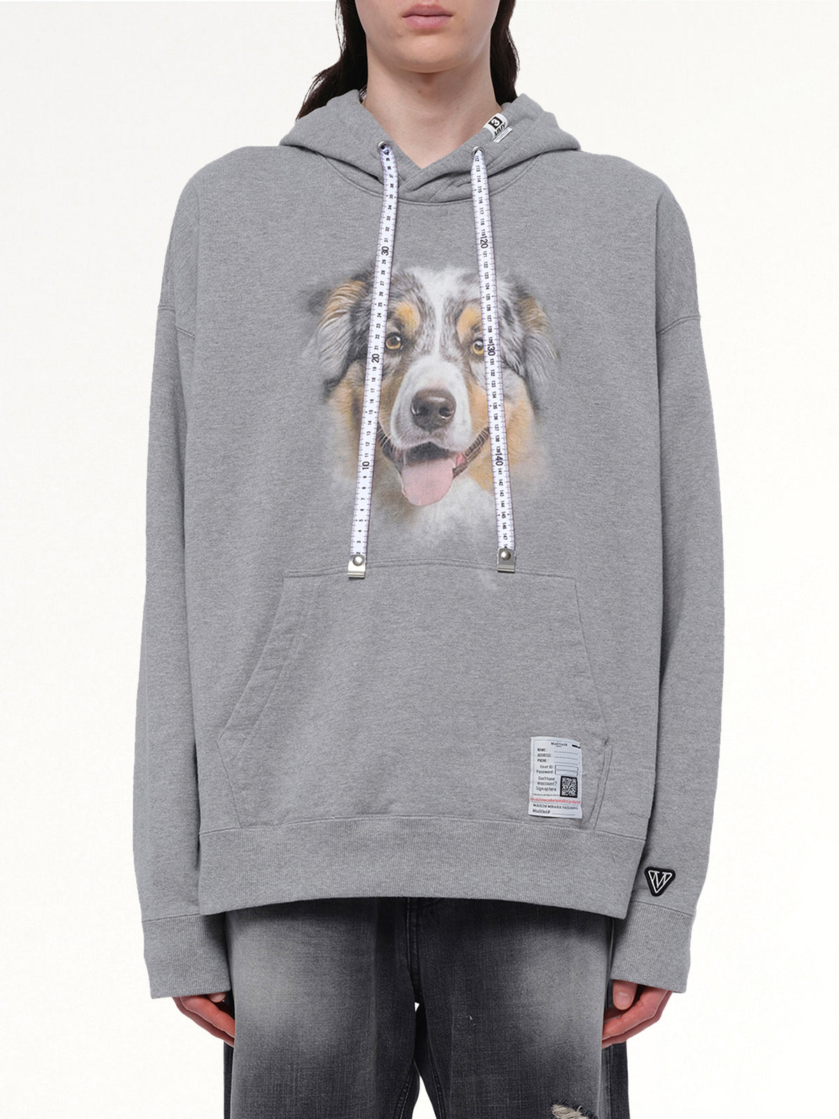 グレーの犬プリントフーディ