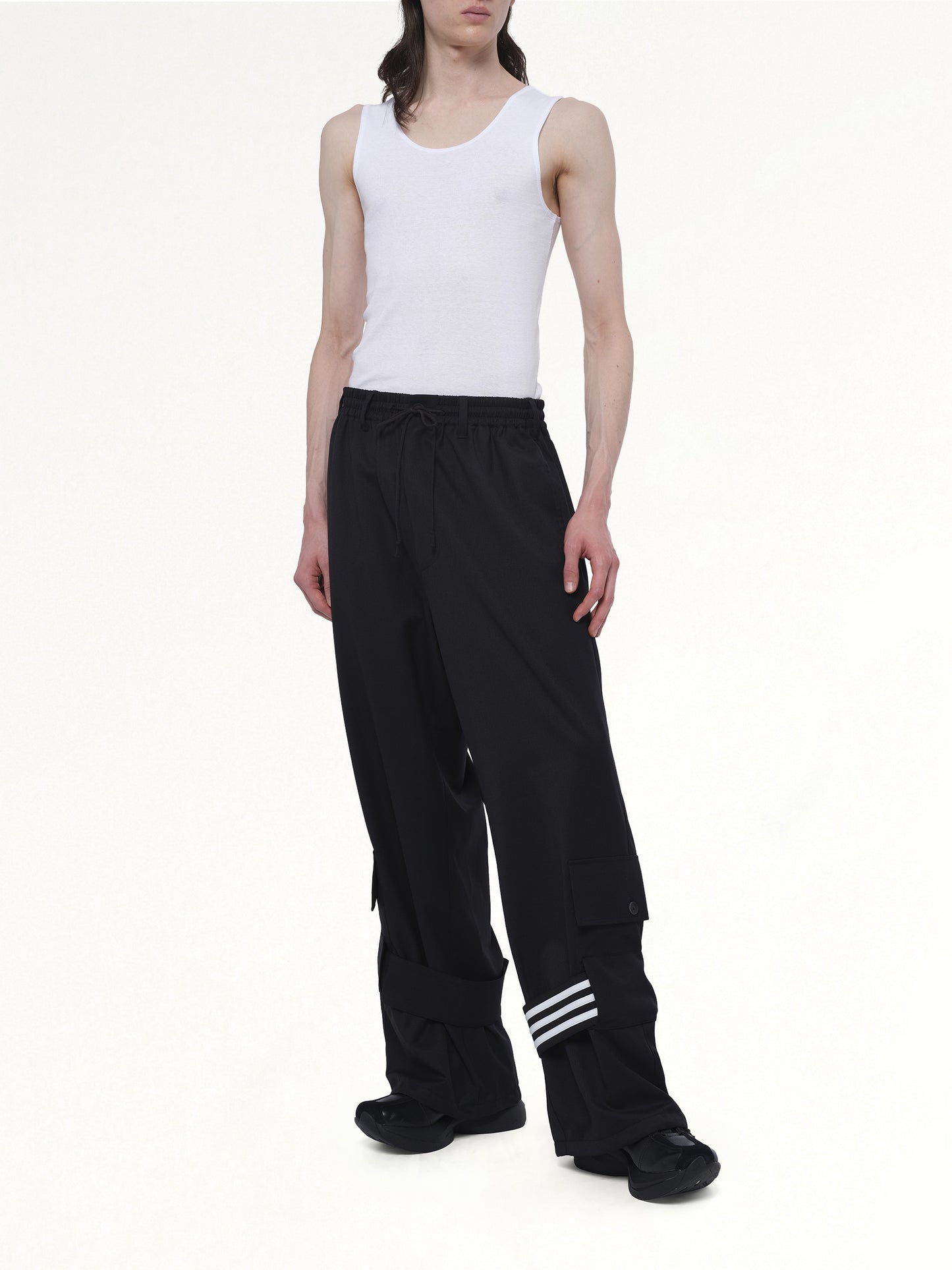 Refined Wool Cargo Pants in Black