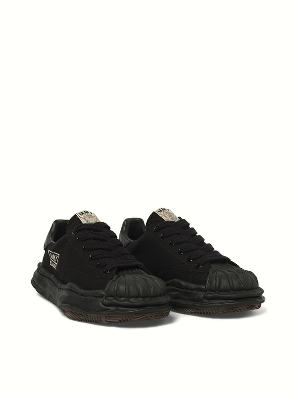 Blakey OG Sneaker in Black/Black Front View | MAISON MIHARA YASUHIRO