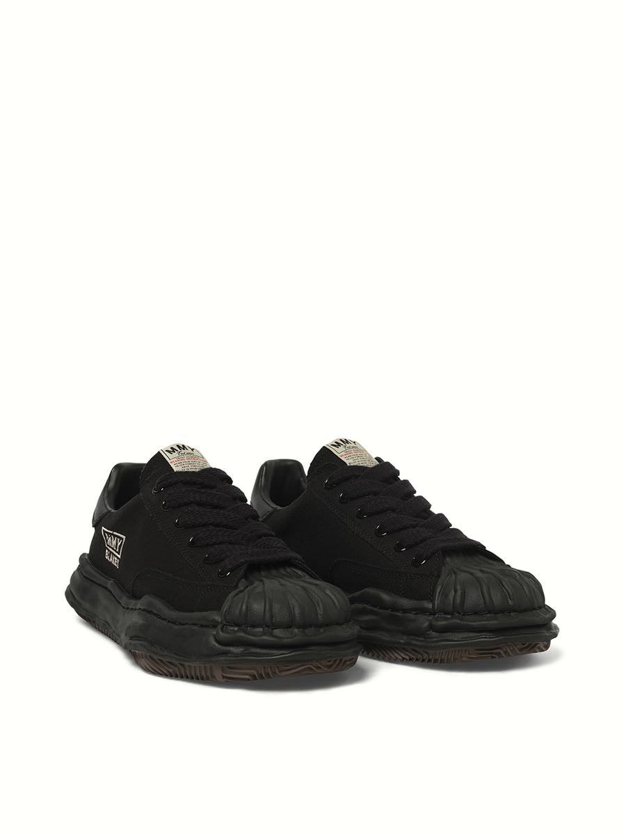 Blakey OG Sneaker in Black/Black Front View | MAISON MIHARA YASUHIRO