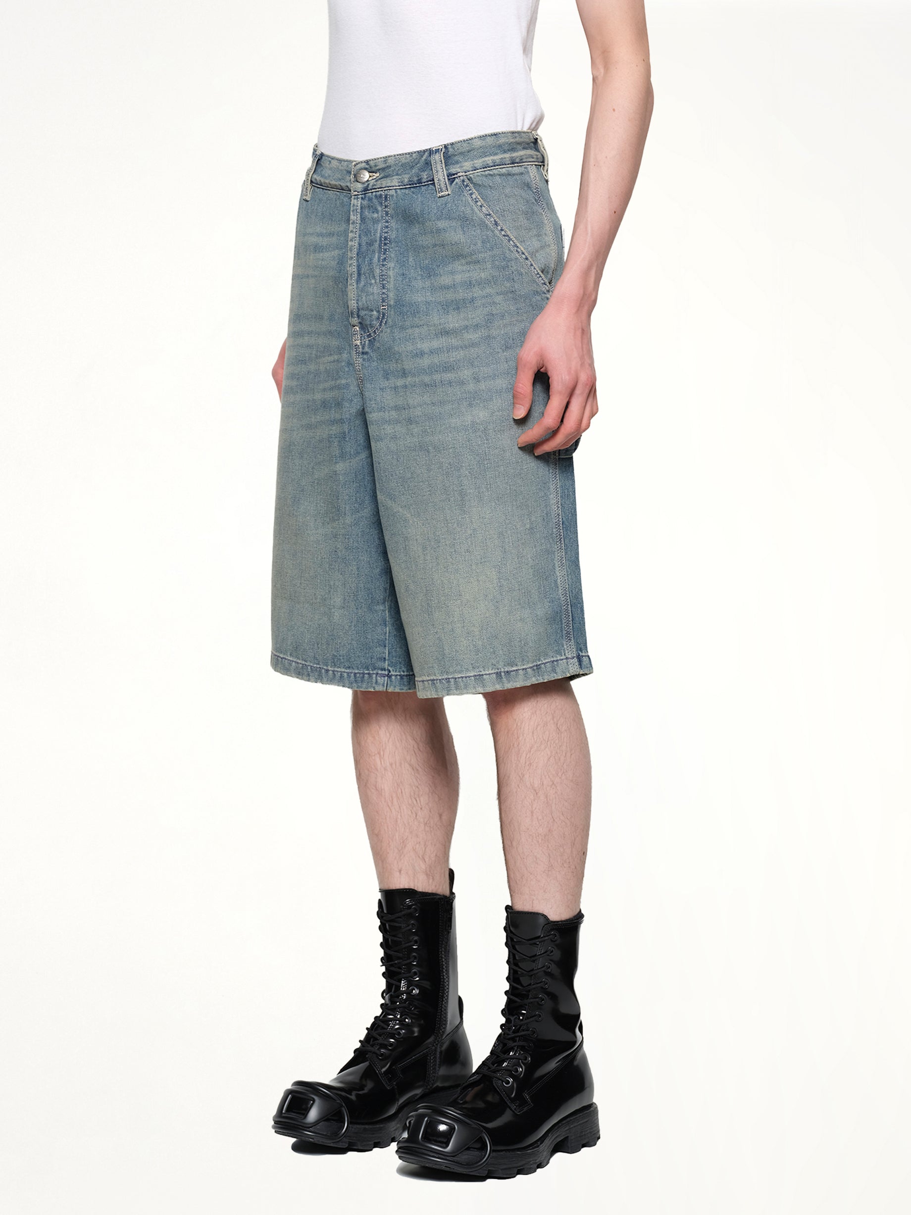 D-LIVERY-W-SHORT 라이트 블루 데님 쇼츠