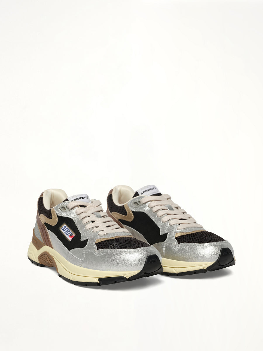 Hyperway Low Sneaker in Silver/Black Front View | AUTRY