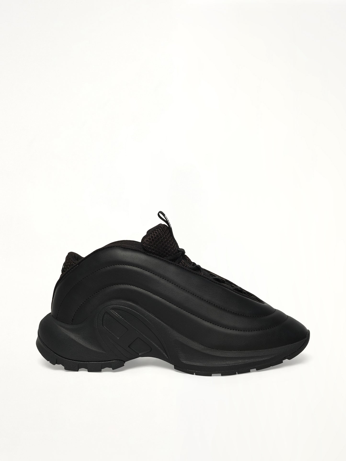 S-D-RUNNER X Sneaker in Black