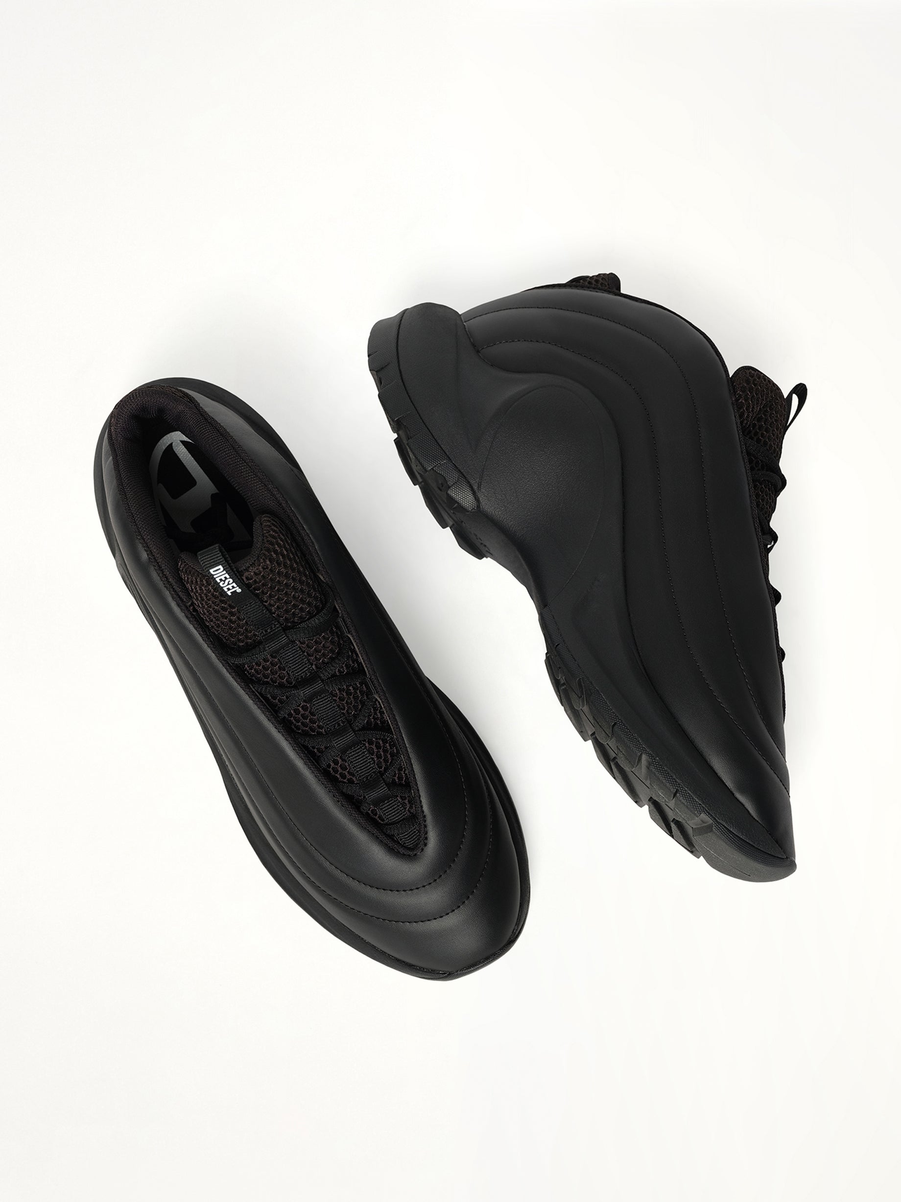 S-D-RUNNER X Sneaker in Black Top View | DIESEL