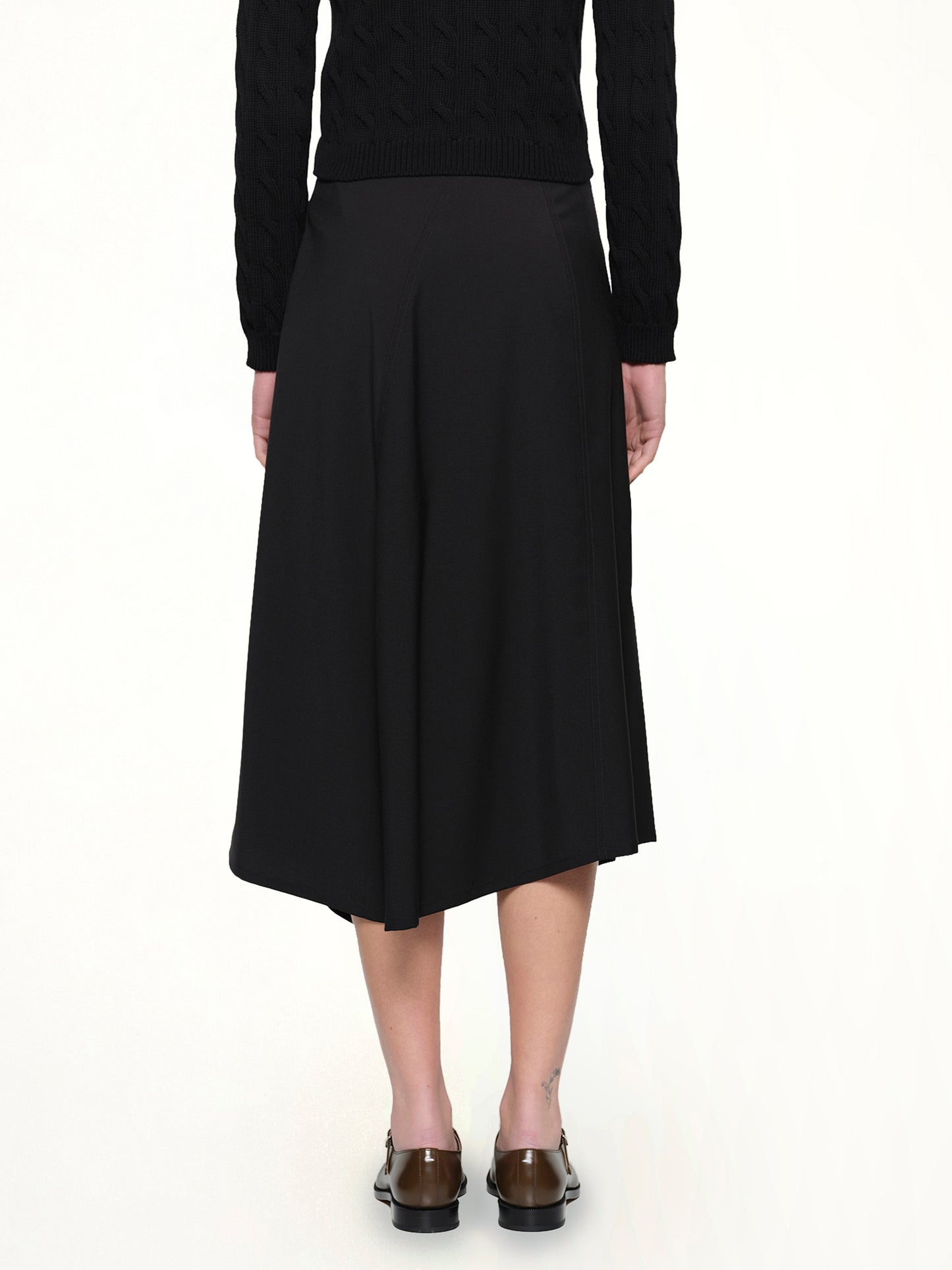 Asymmetric Skirt in Black