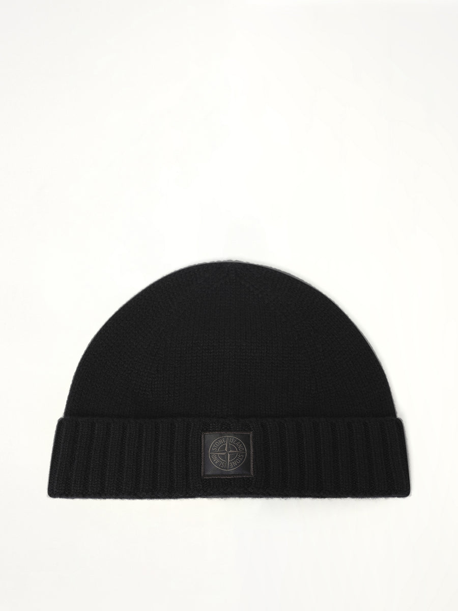 N10001 Stone Island Beanie in Black