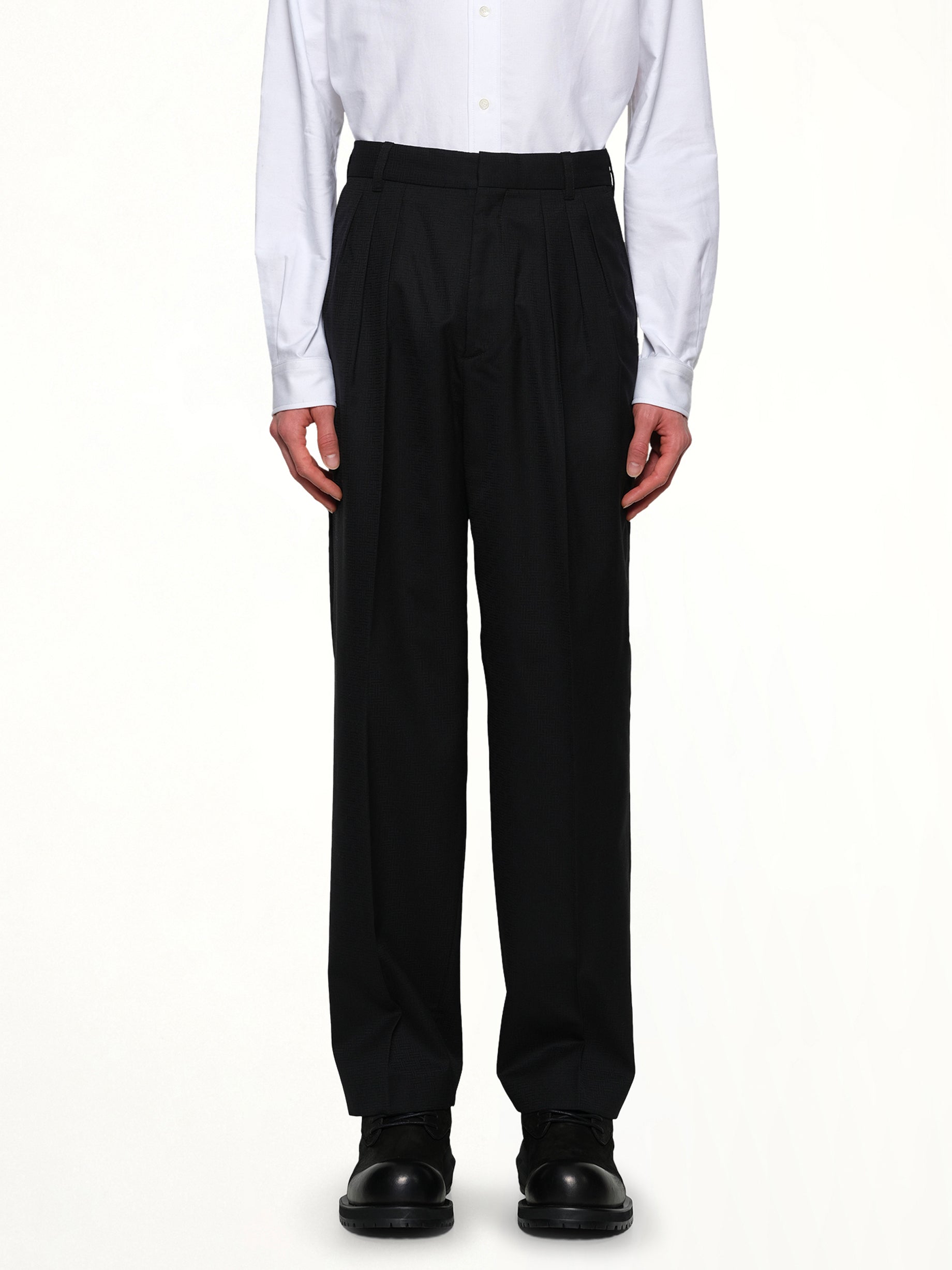 Kenzo Weave Pleated Tailored Pant in Black