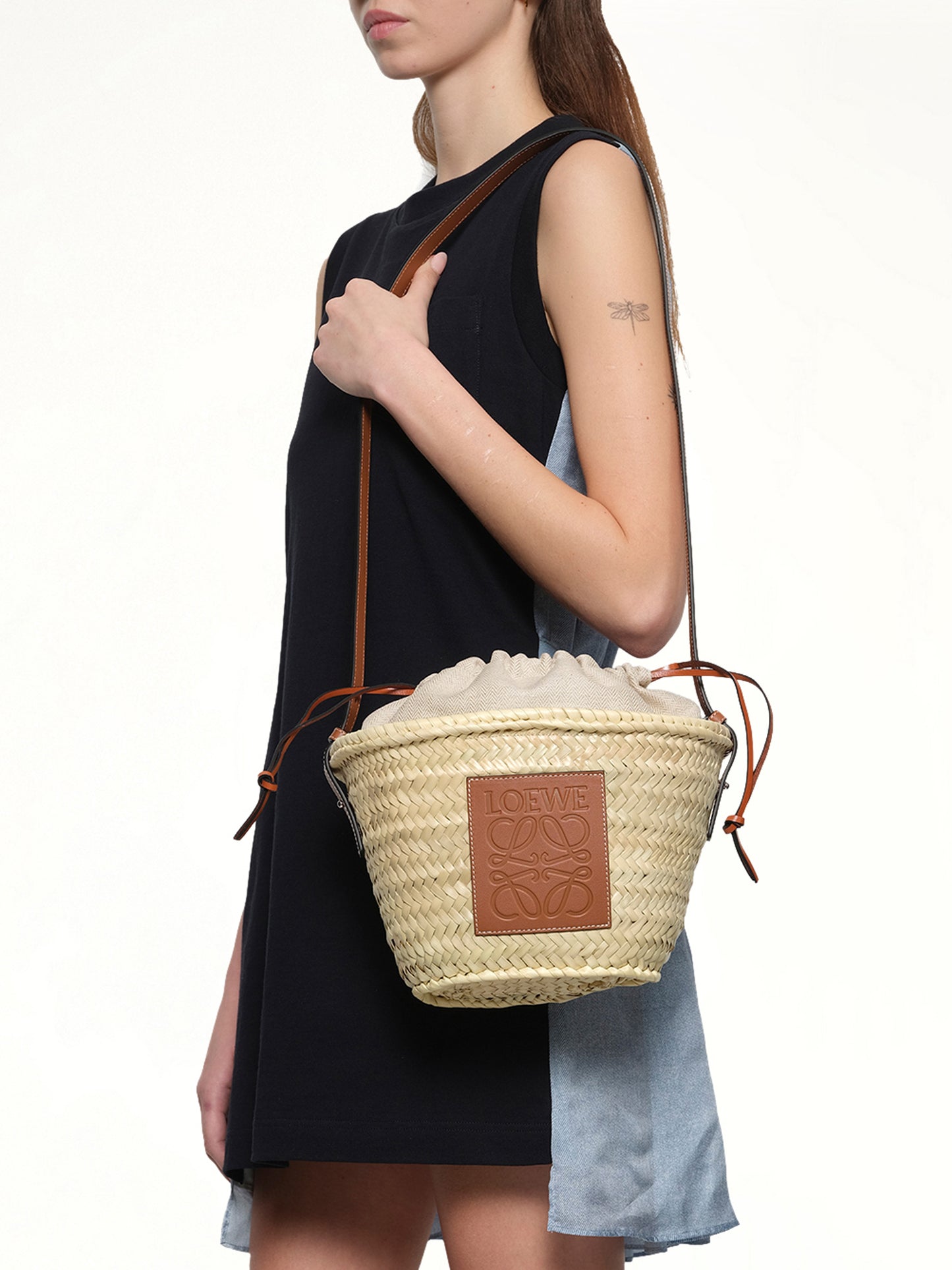 Classic Drawstring Bucket in Natural/Tan