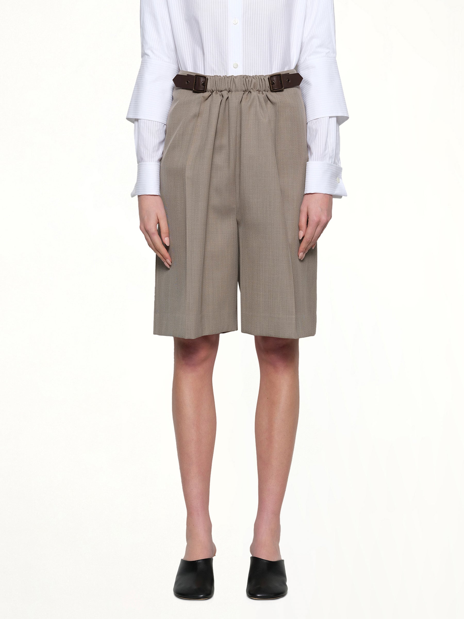 Belted Shorts in Beige Melange