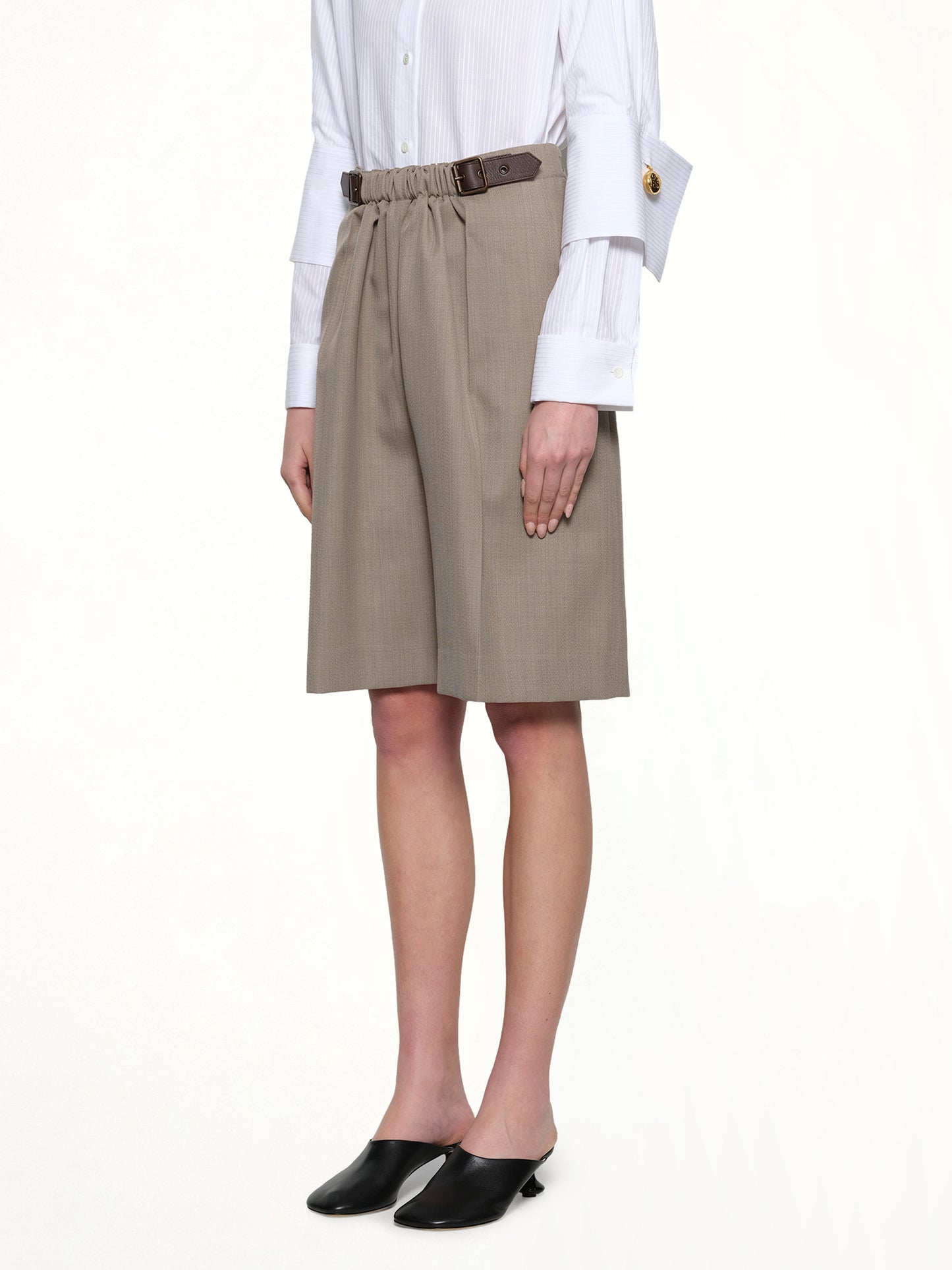 Belted Shorts in Beige Melange