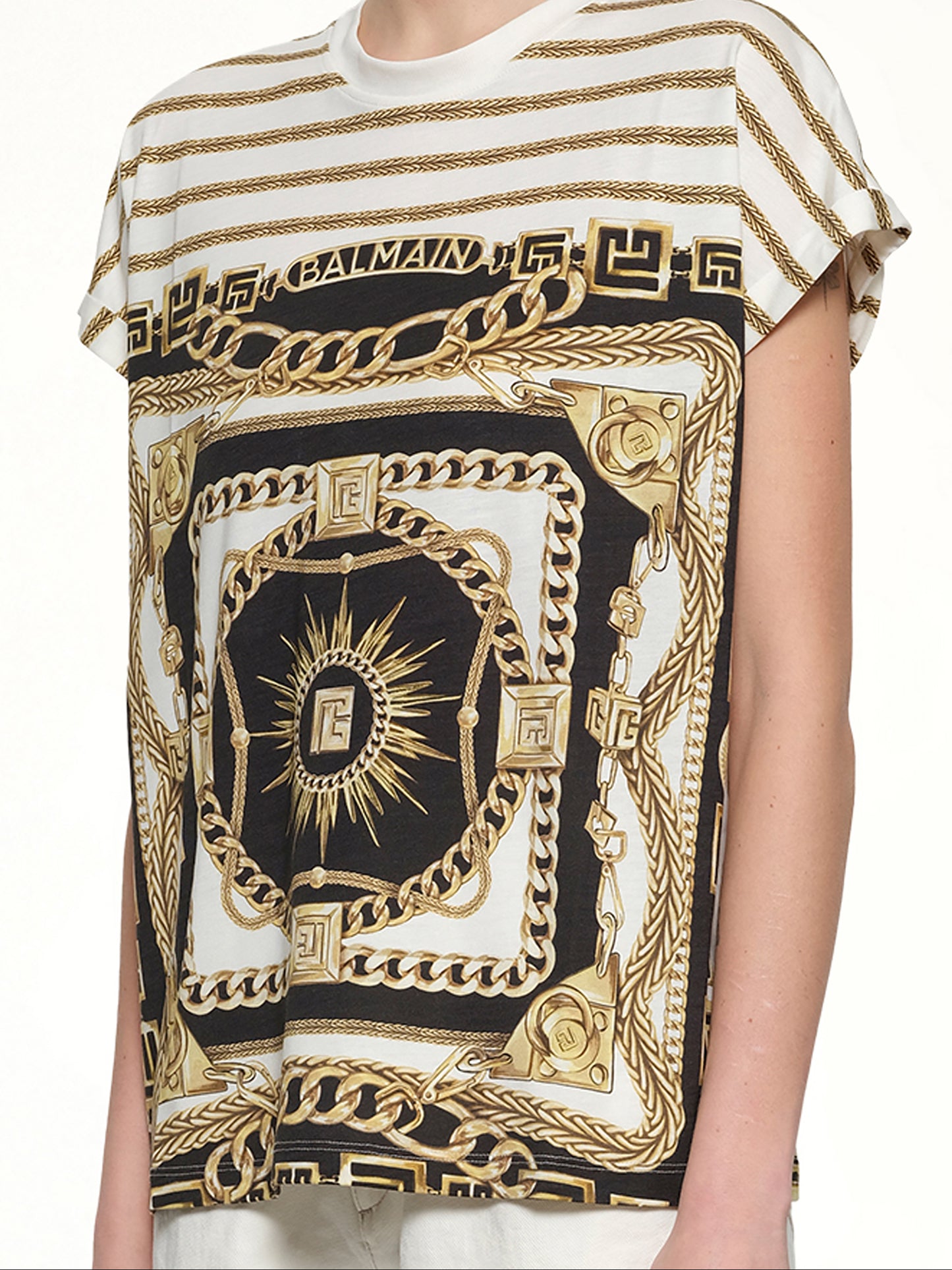 3 BTNS Foulard Print T-Shirt in White/Black/Gold