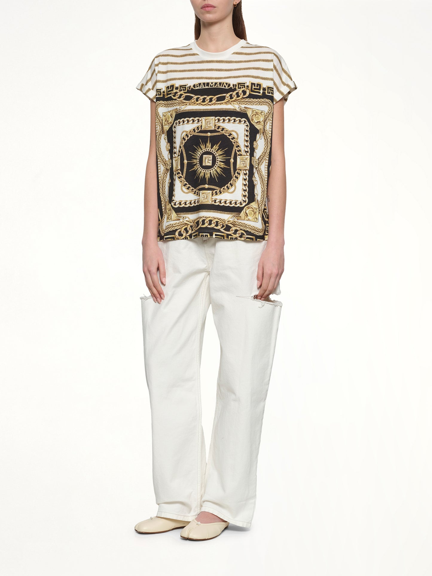 3 BTNS Foulard Print T-Shirt in White/Black/Gold