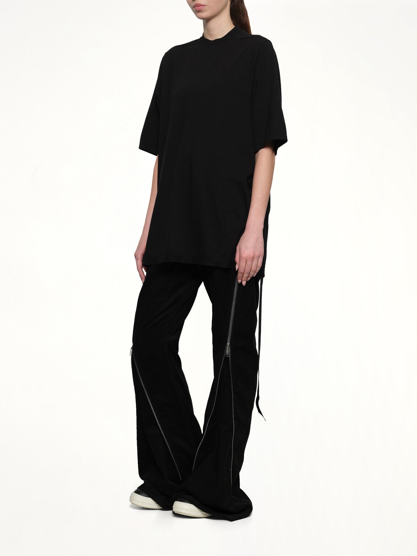 Jumbo SS T-Shirt in Black