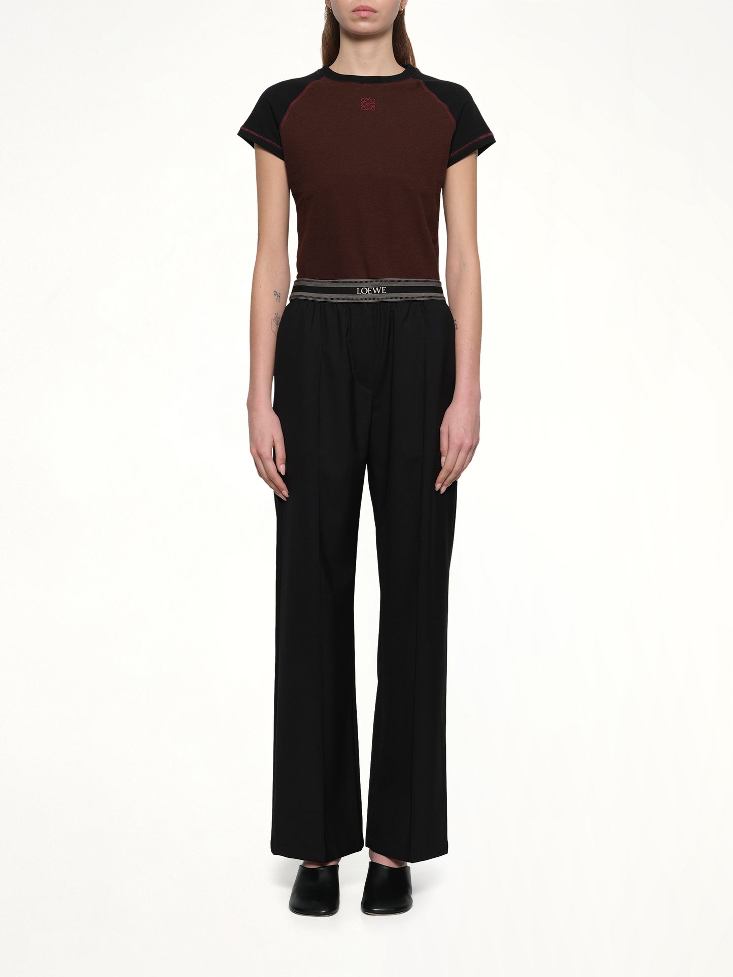 Small Fit T-Shirt in Black/Burgundy