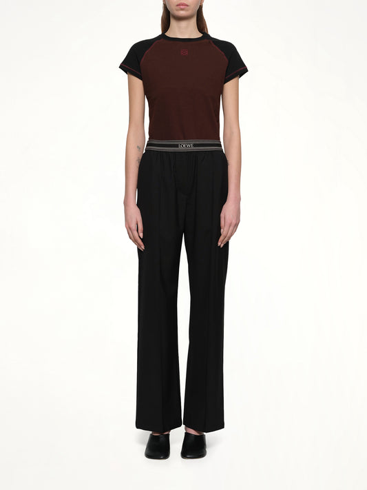 Small Fit T-Shirt in Black/Burgundy