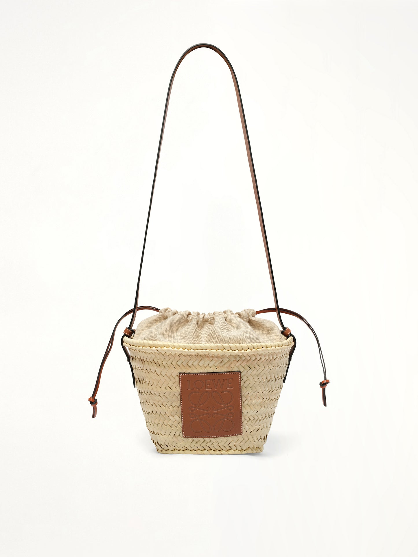 Classic Drawstring Bucket in Natural/Tan