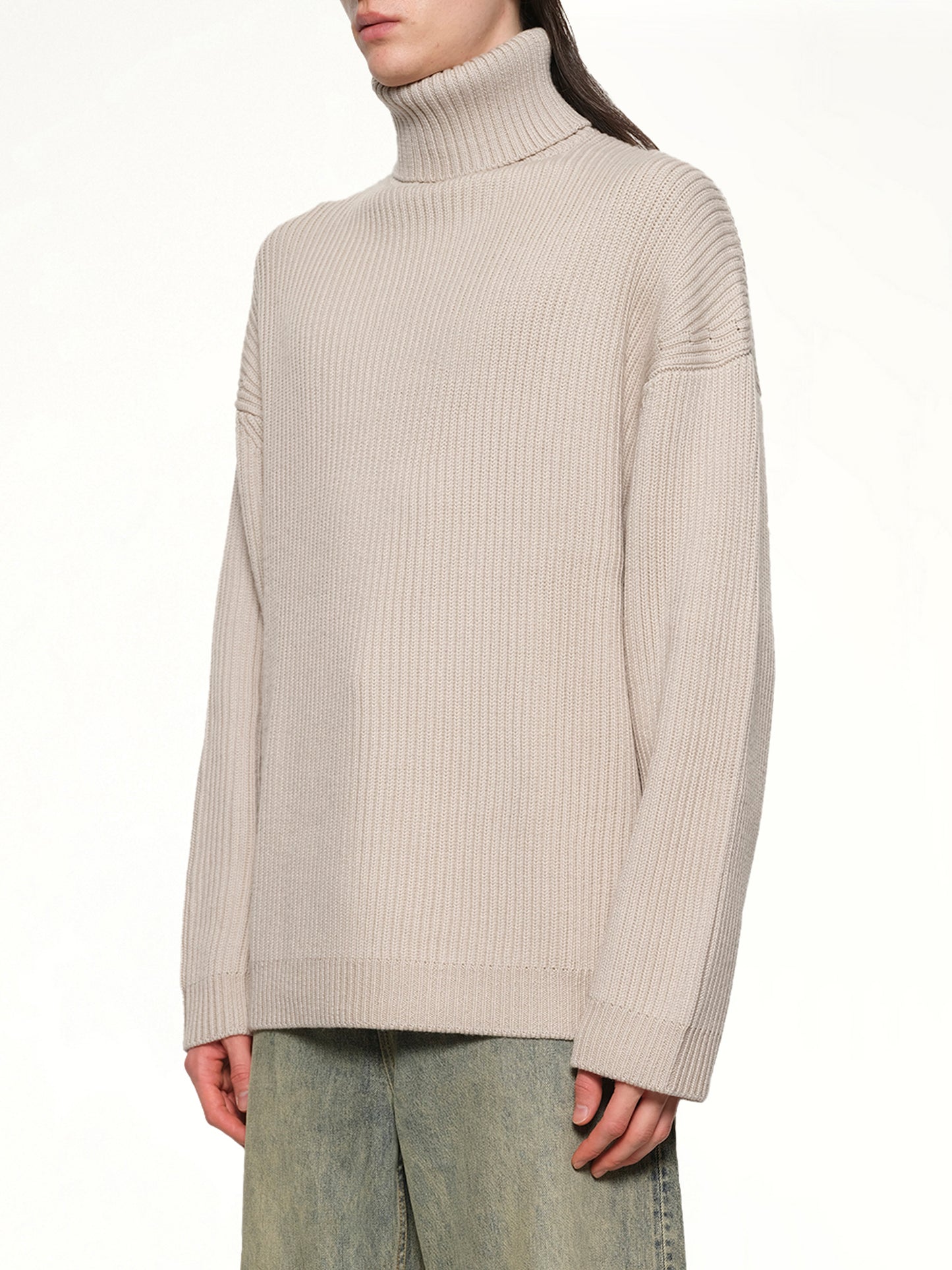 Chunky Turtleneck in Beige