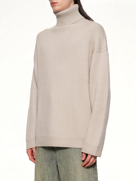 Chunky Turtleneck in Beige