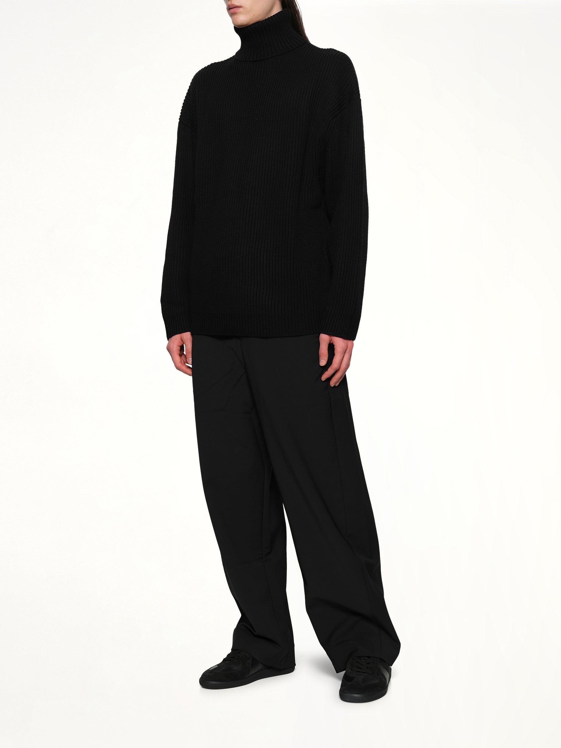 Chunky Turtleneck in Black