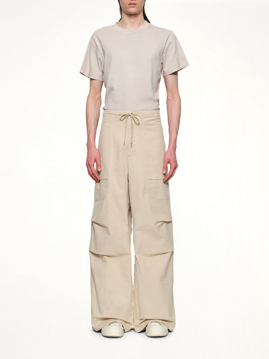 Barren Cargo in Off White