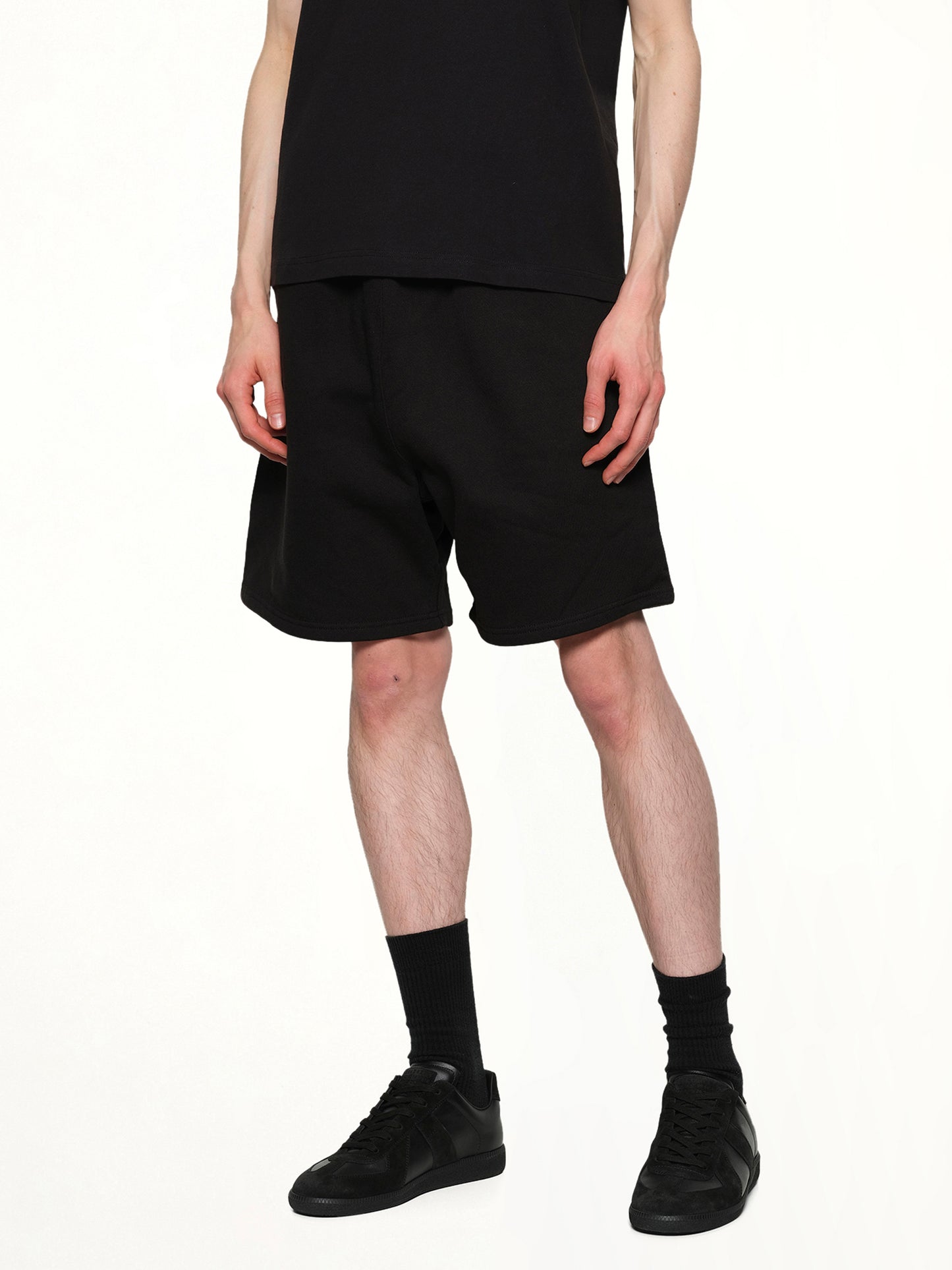 Standard Sweatshorts in Black