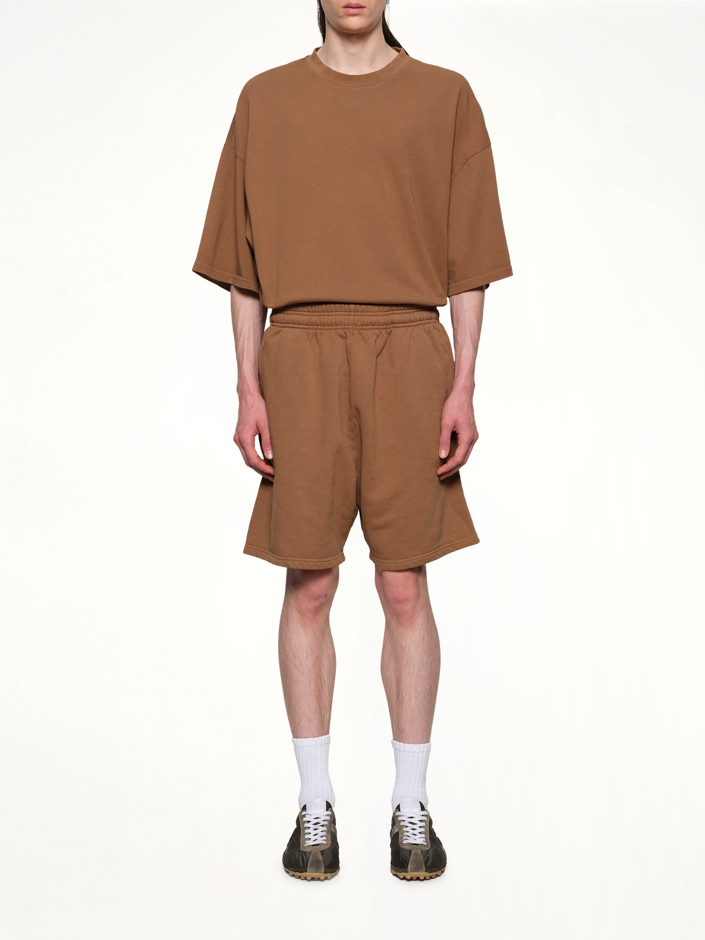 Standard Sweatshorts in Dune