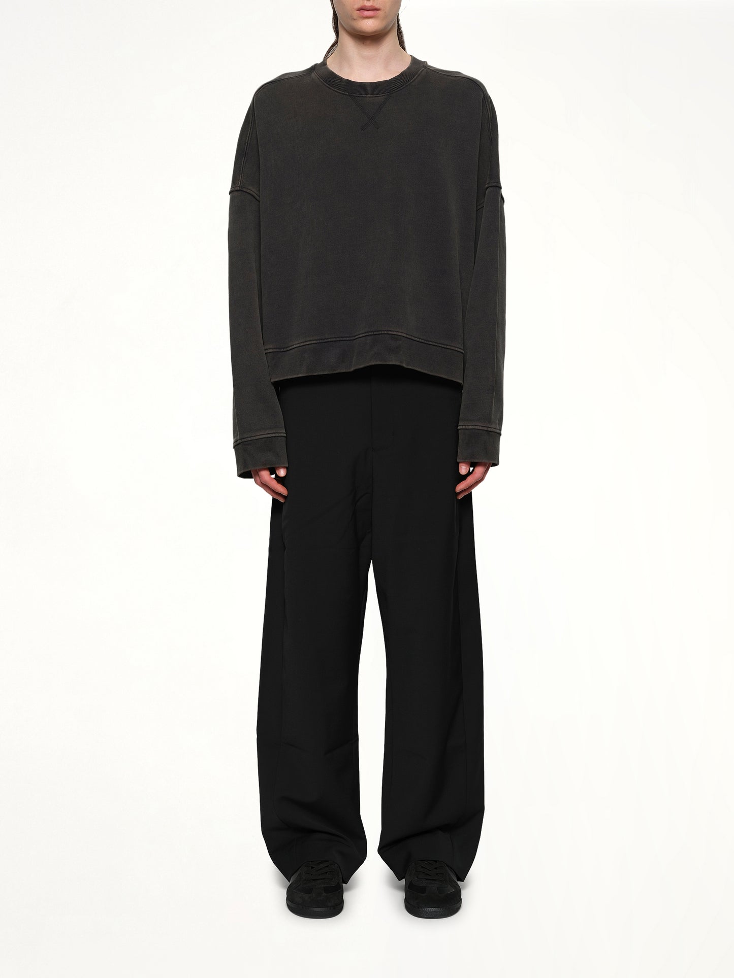 Box Crewneck in Washed Black