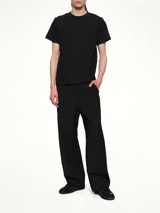 Standard T-Shirt in Black