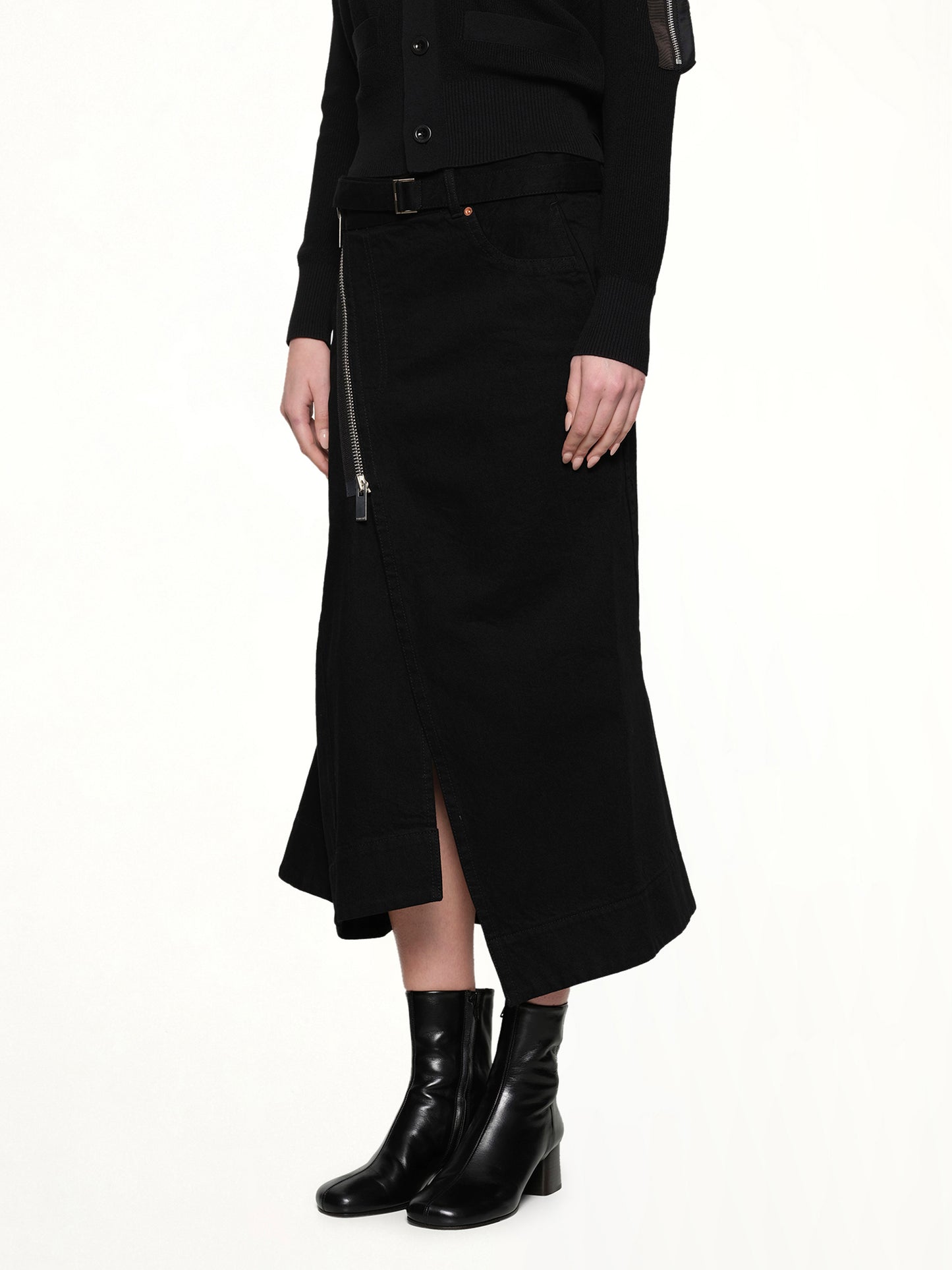 Side Zip Denim Skirt in Black