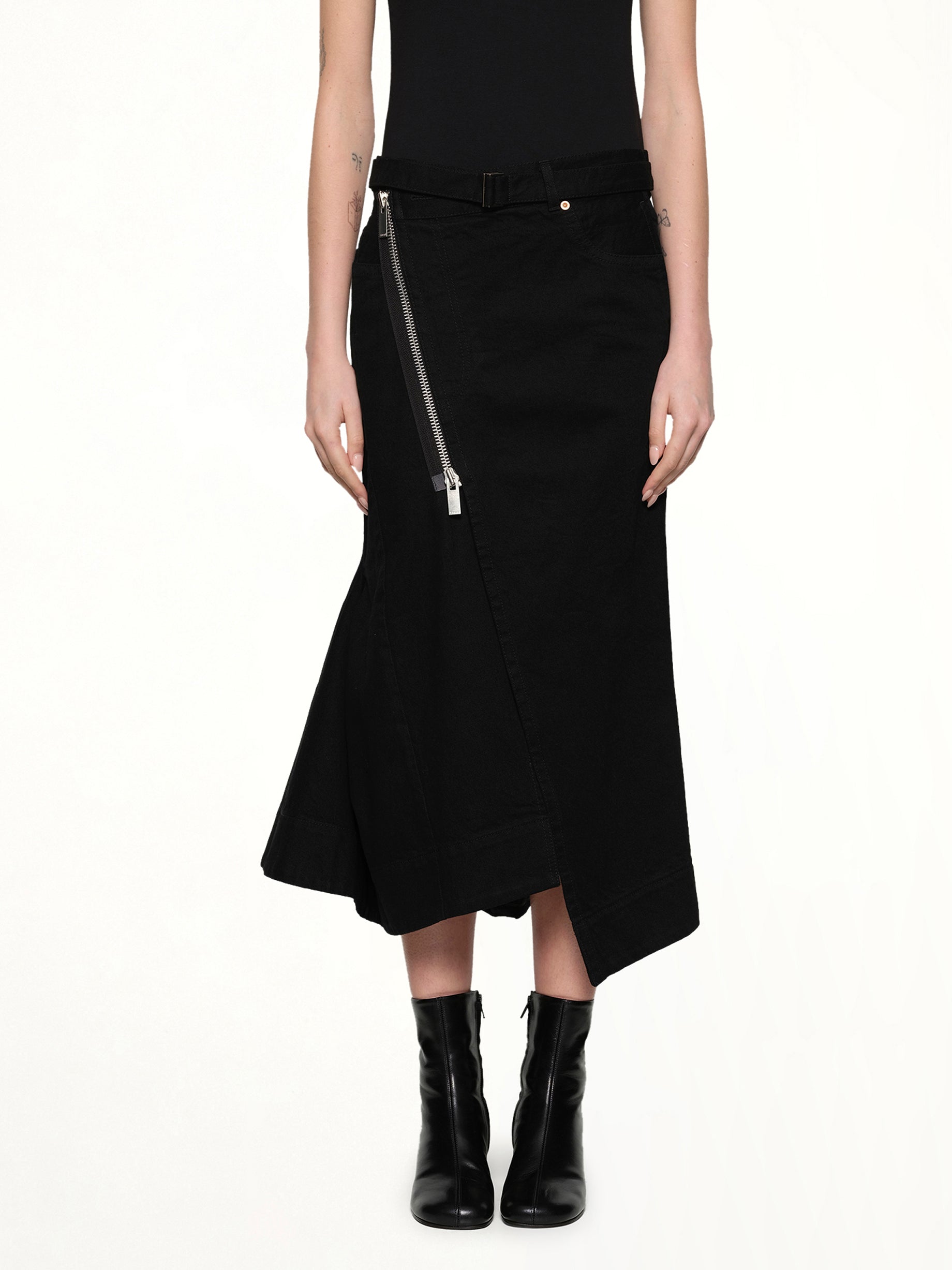 Side Zip Denim Skirt in Black