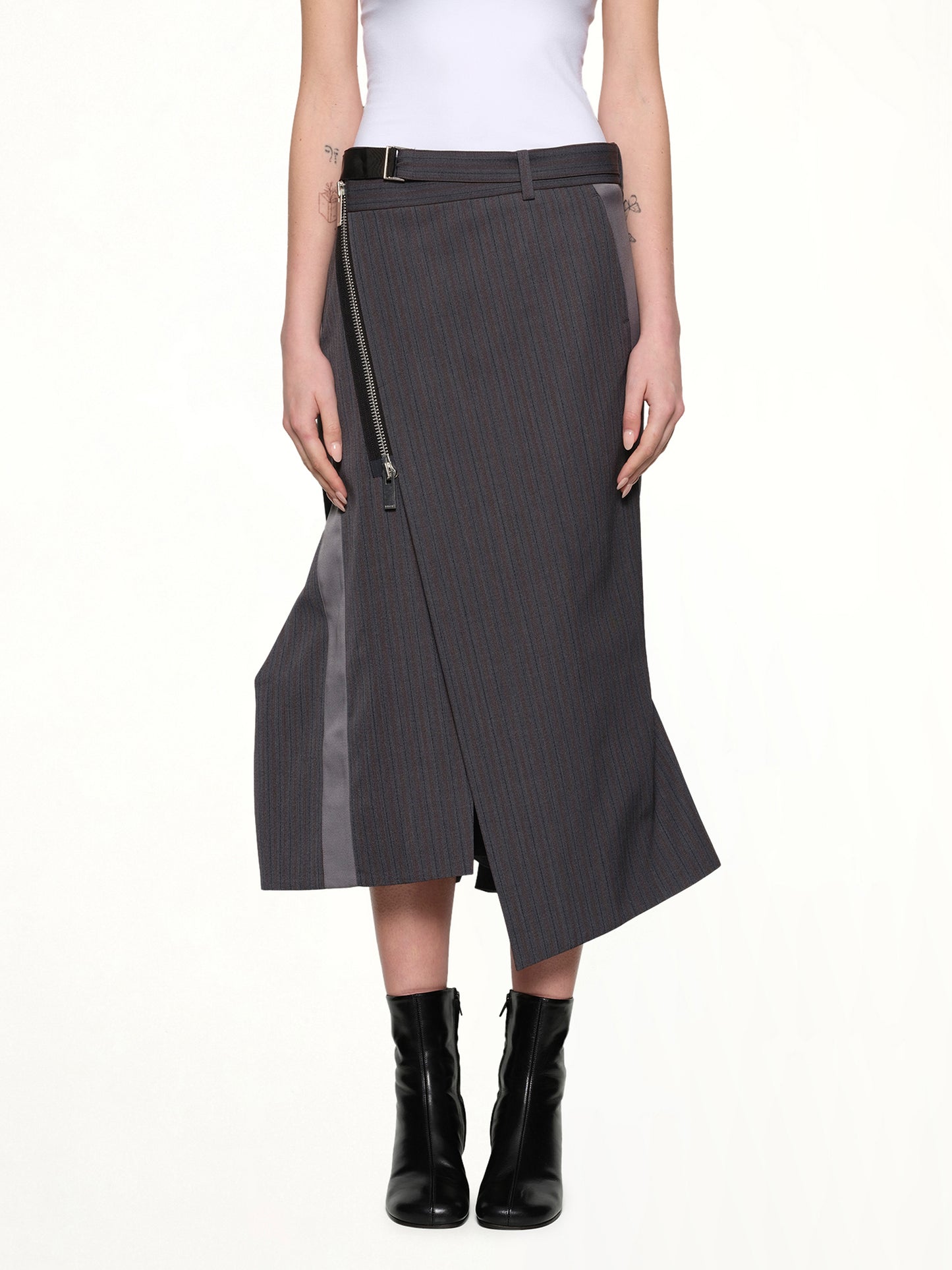 Stripe Doeskin Skirt in Gray