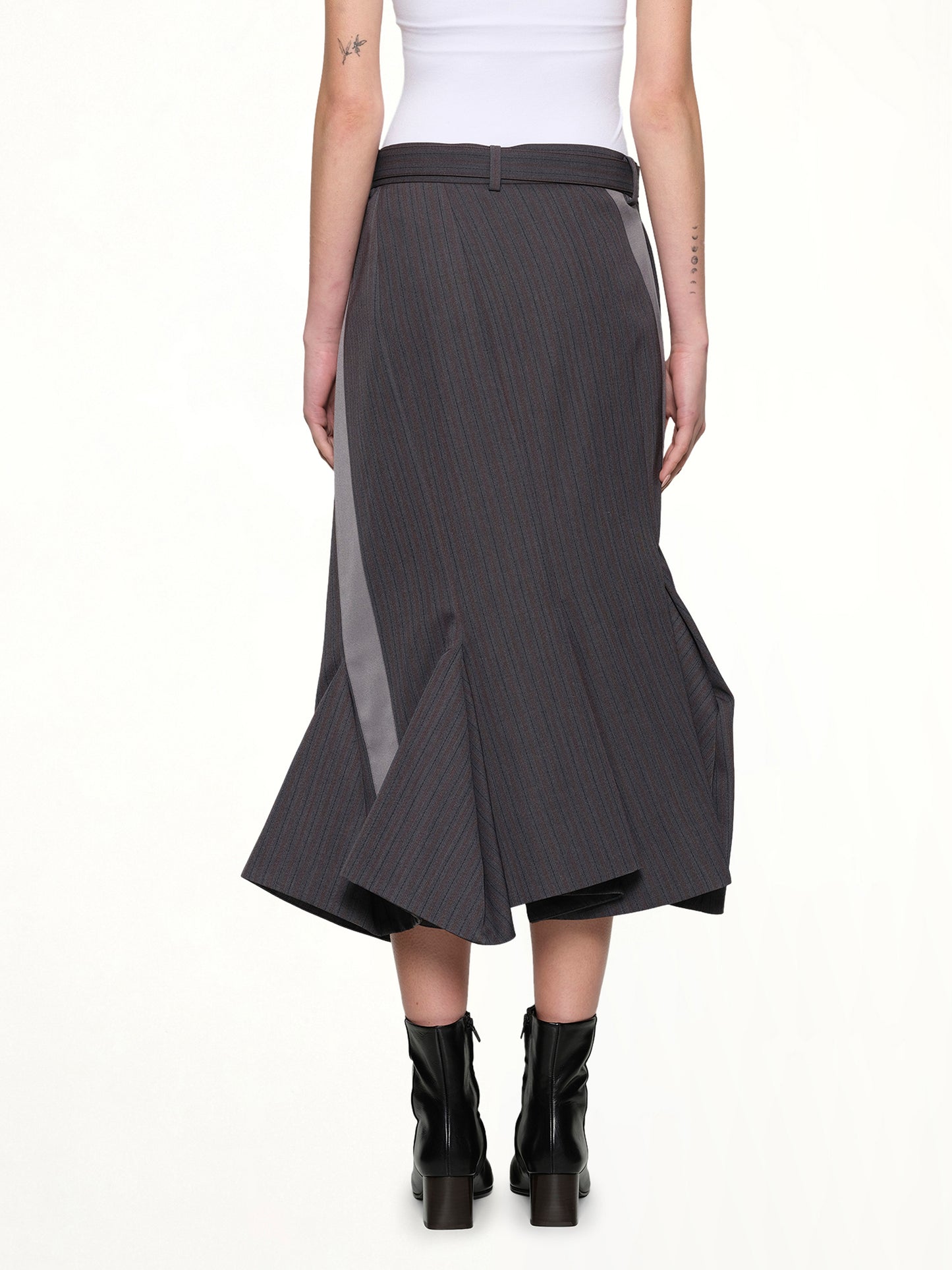 Stripe Doeskin Skirt in Gray