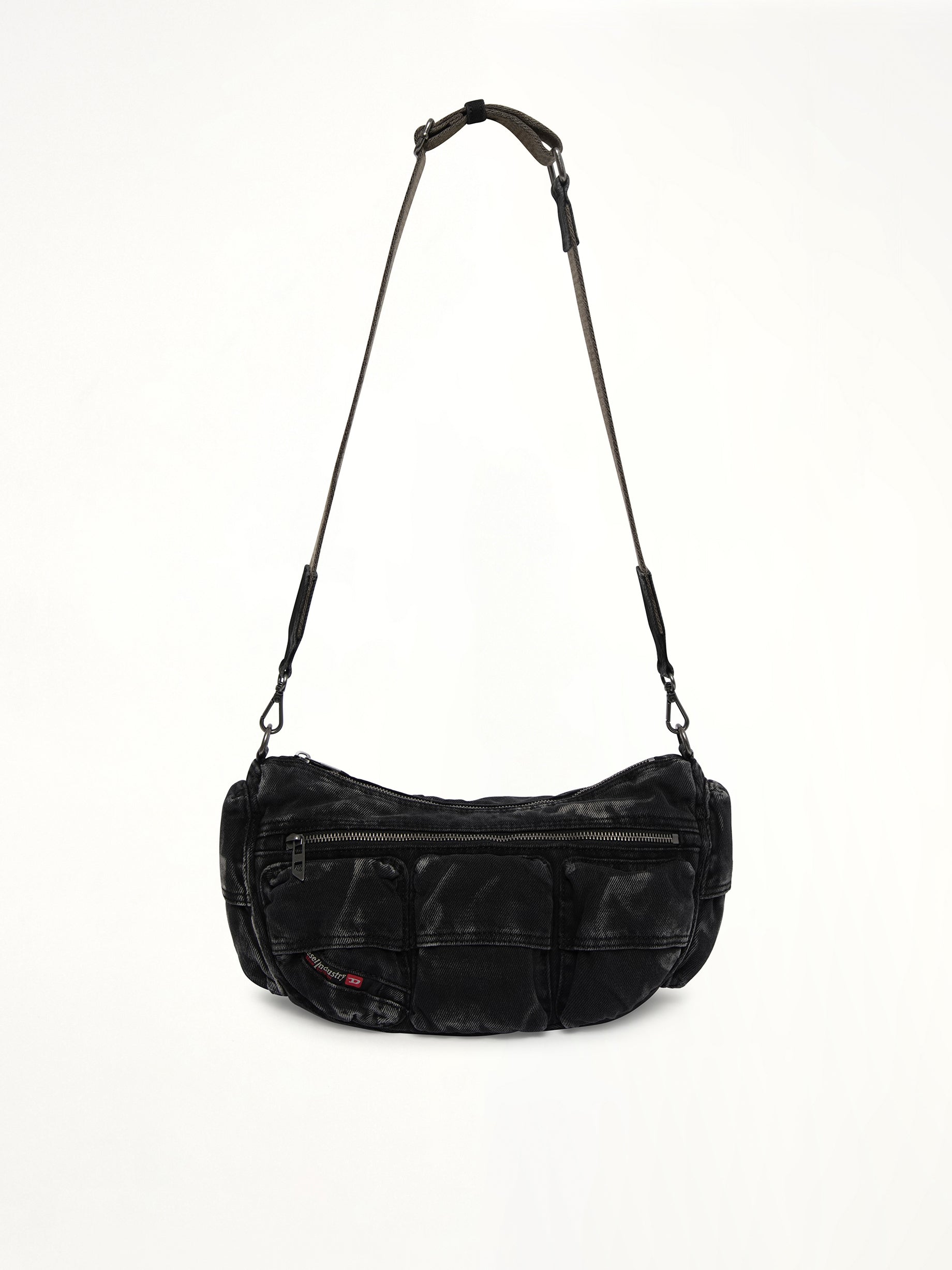 MULTI-PKTS Shoulder Bag in Black