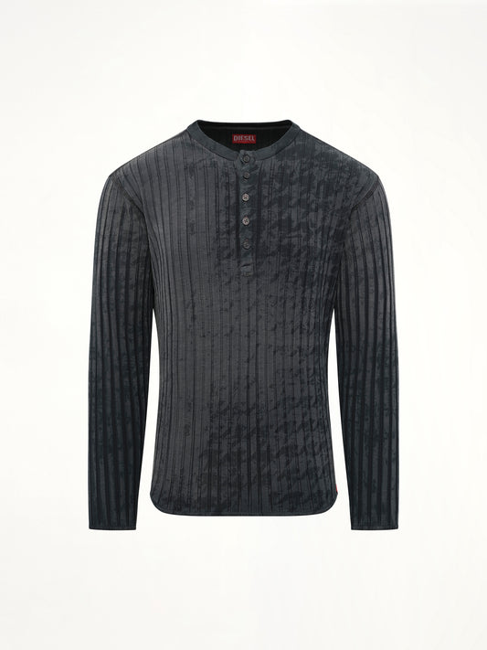 T-ALLY-PIE Henley Top in Black