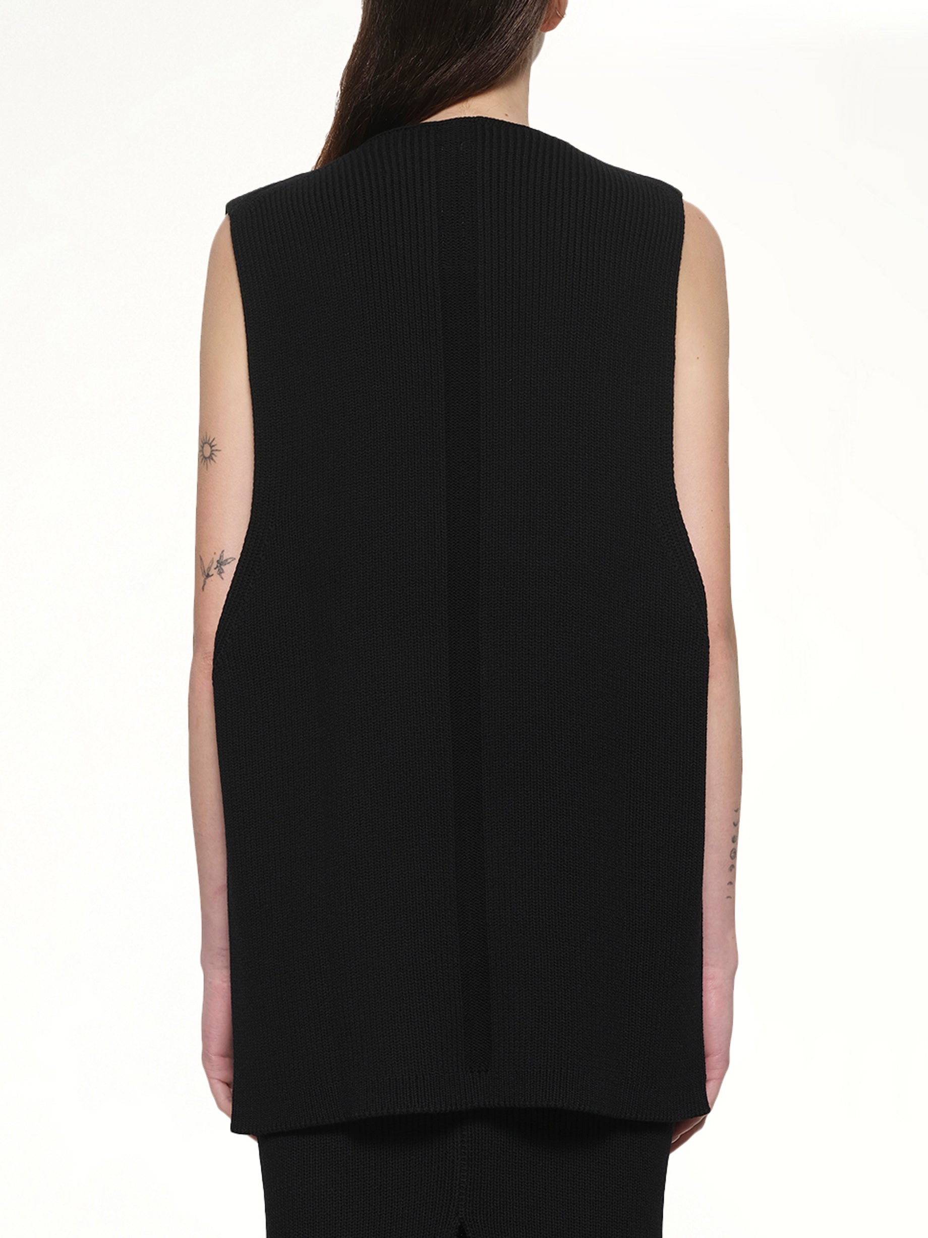 V Neck Top in Black