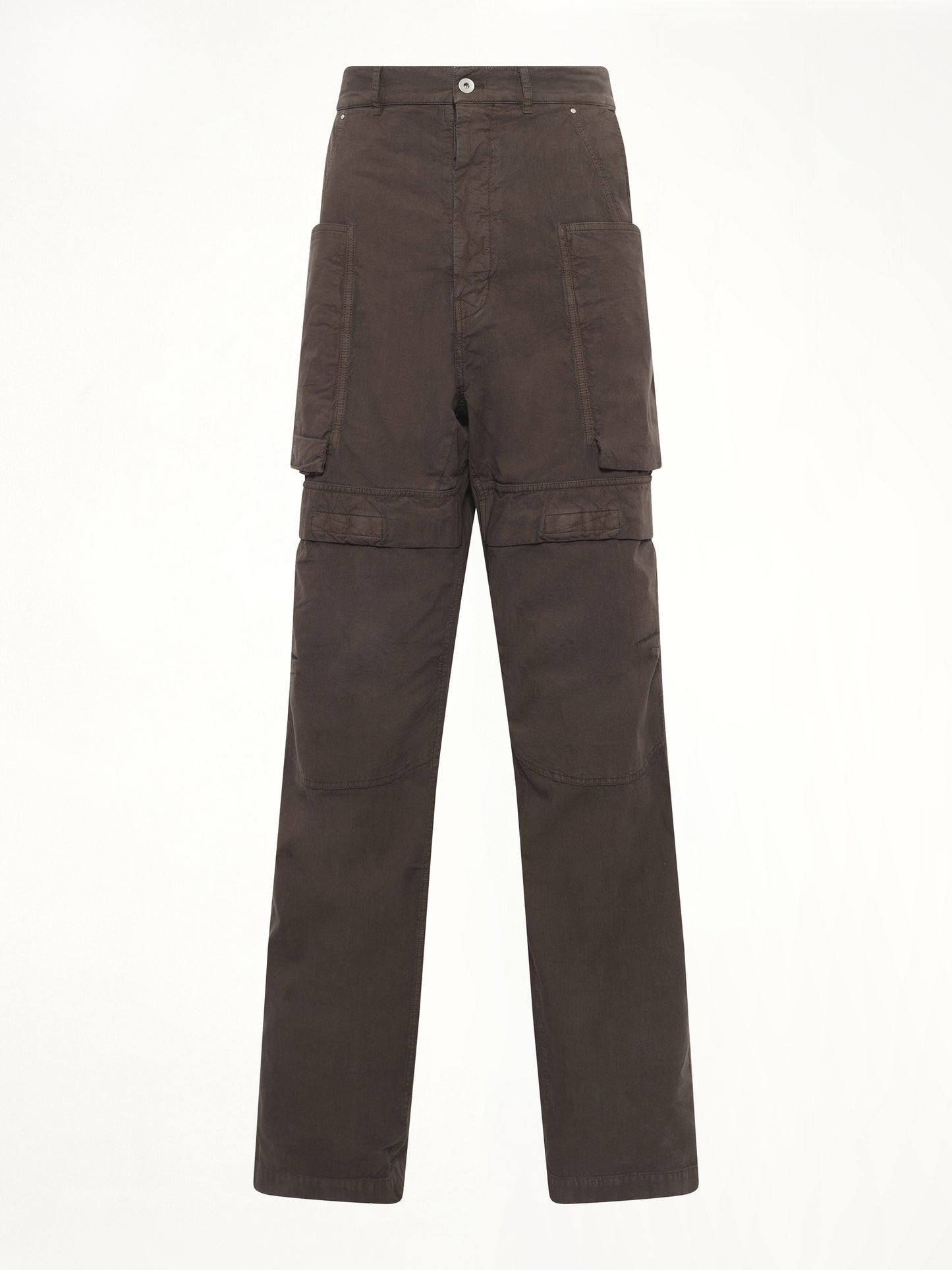 Stefan Cargo in Dark Dust