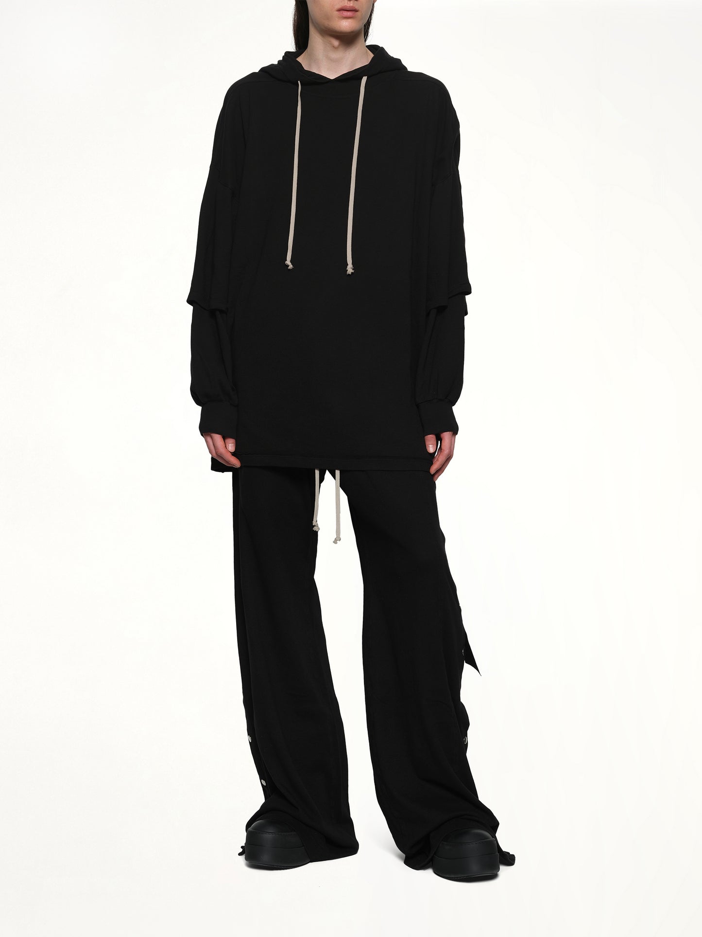 Tommy Hustler Hoodie in Black