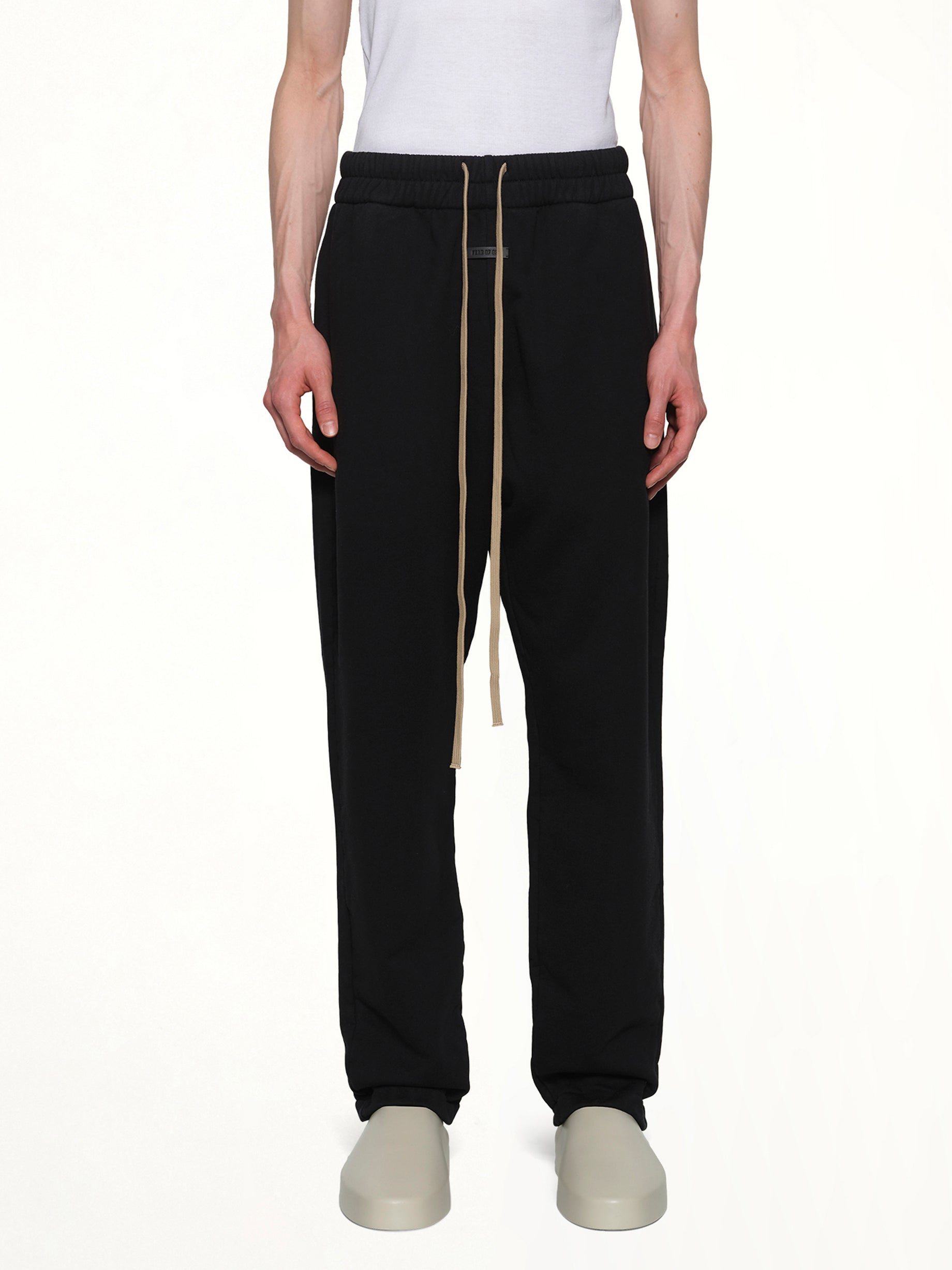 Relaxed Sweatpant in Black