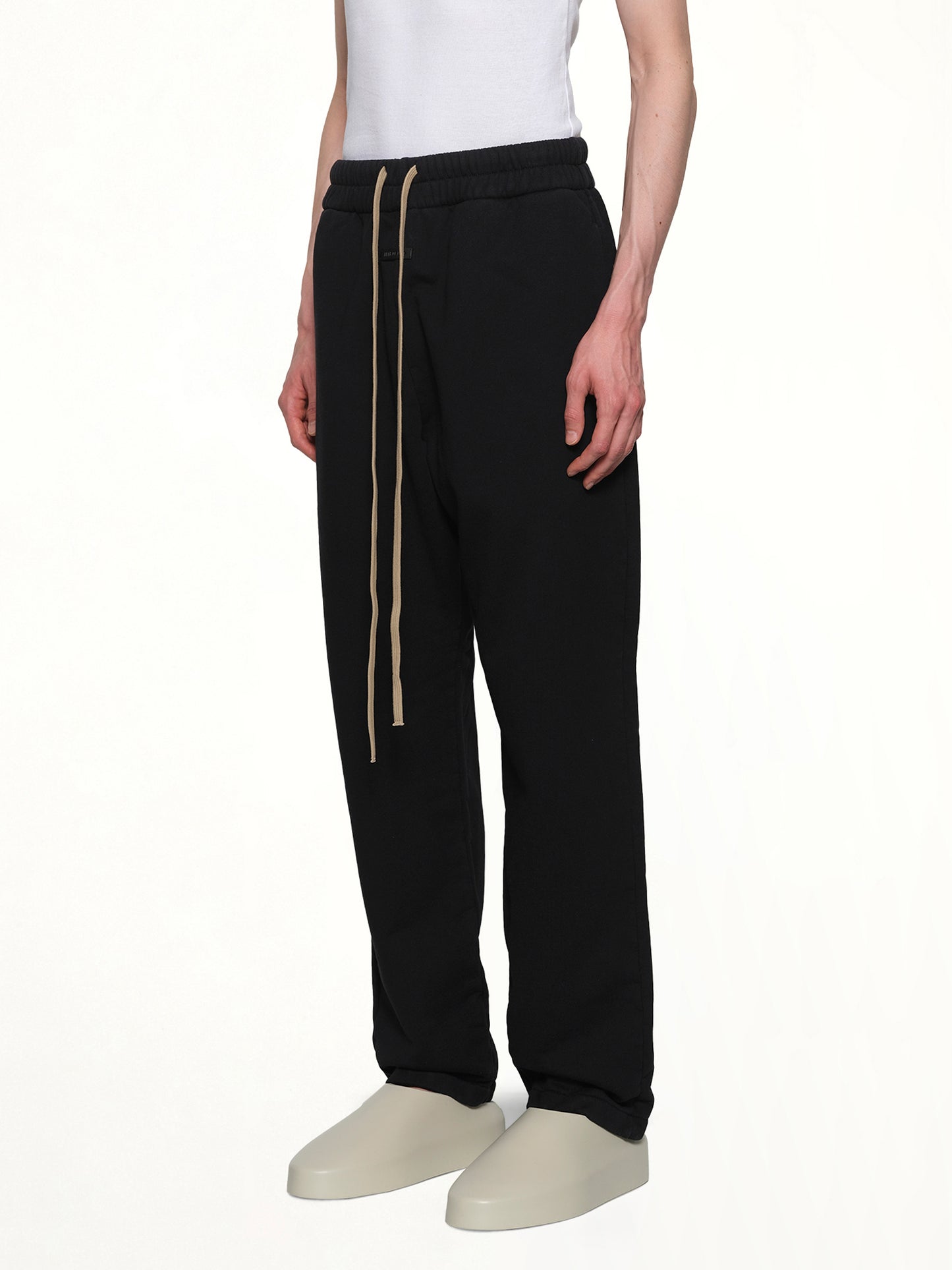 Relaxed Sweatpant in Black