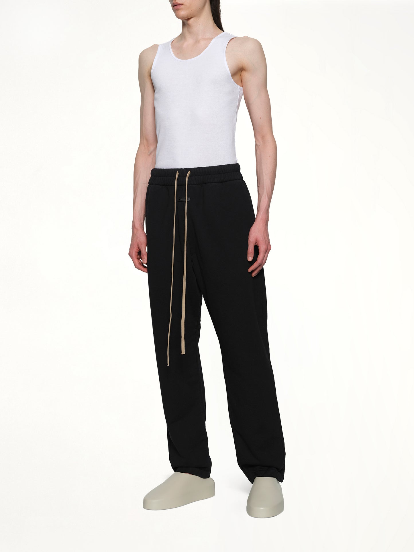 Relaxed Sweatpant in Black