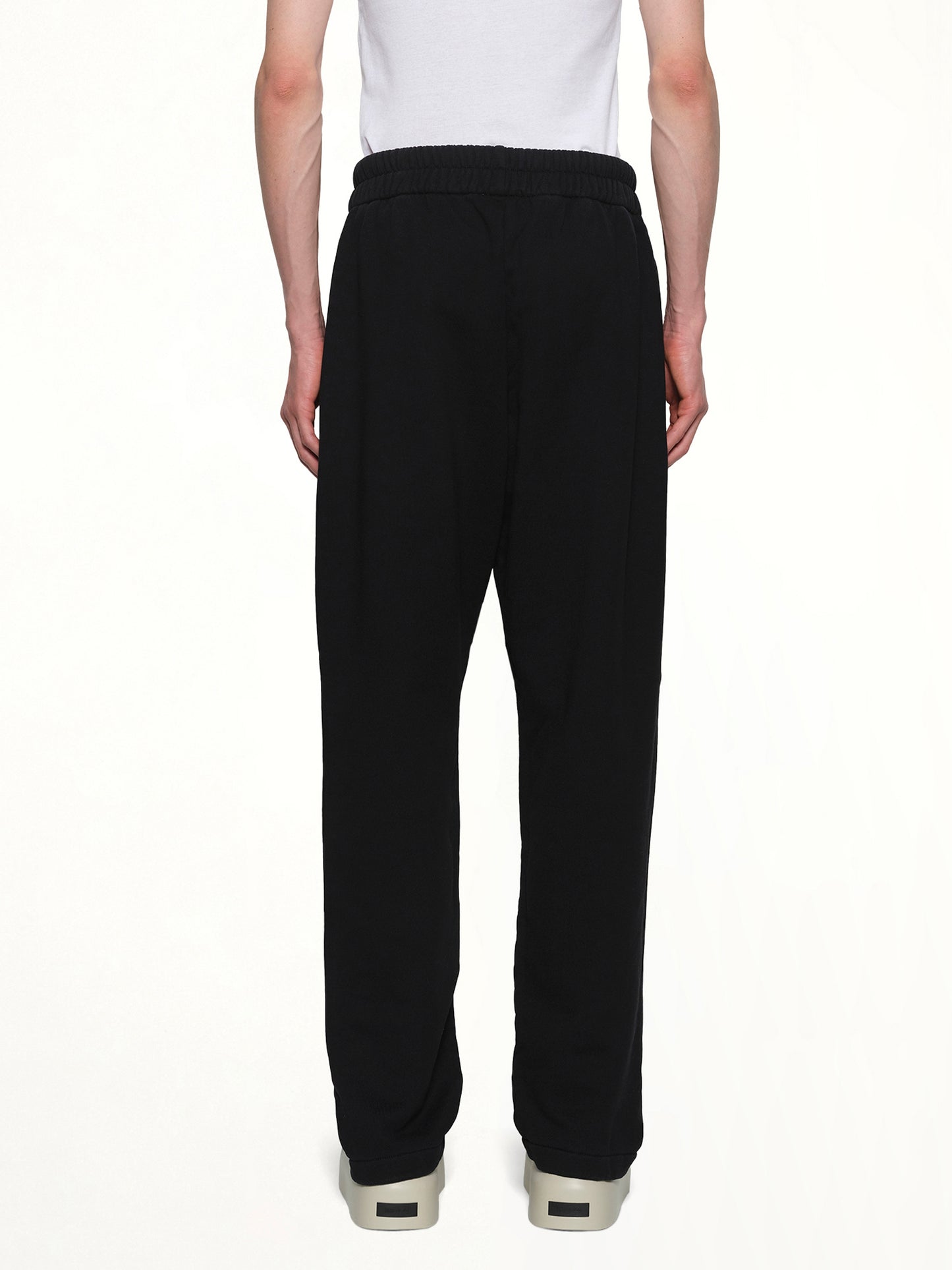 Relaxed Sweatpant in Black