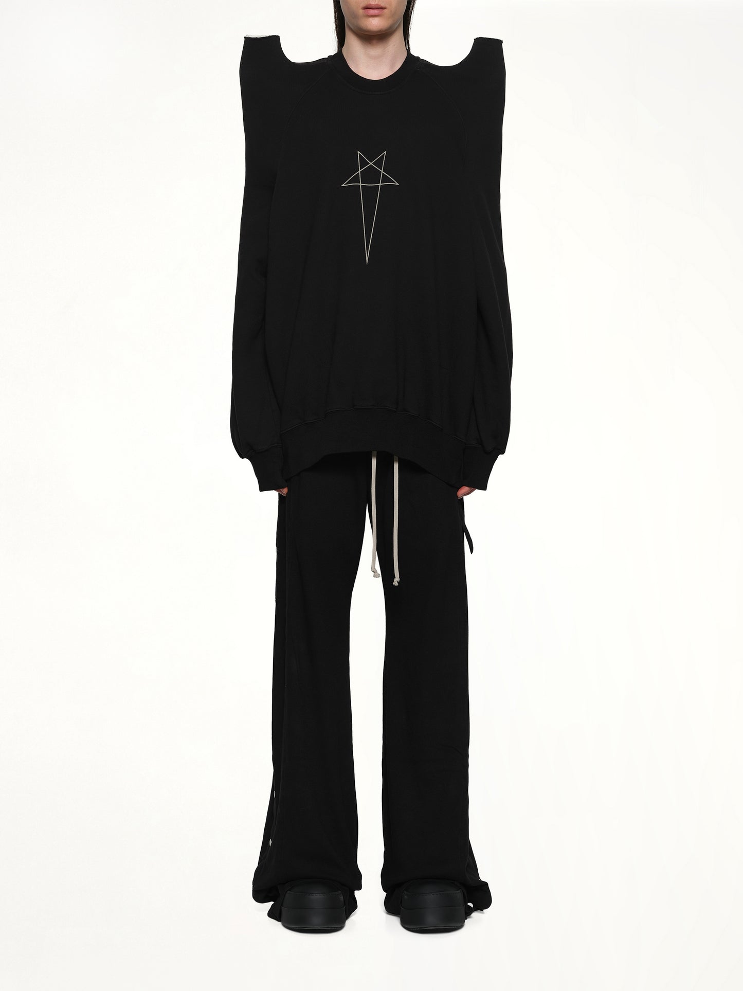 Pentagram Tec Sweat in Black/Pearl