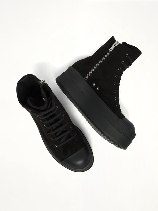 Double Bumper Sneaker in All Black