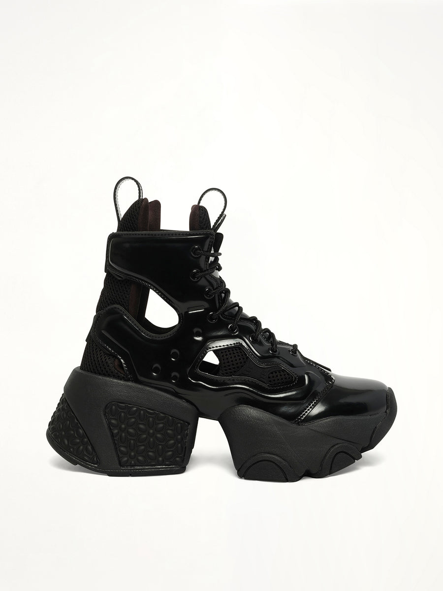 Noir Kei Ninomiya X Reebok High Sneaker in Black Side View | NOIR KEI NINOMIYA