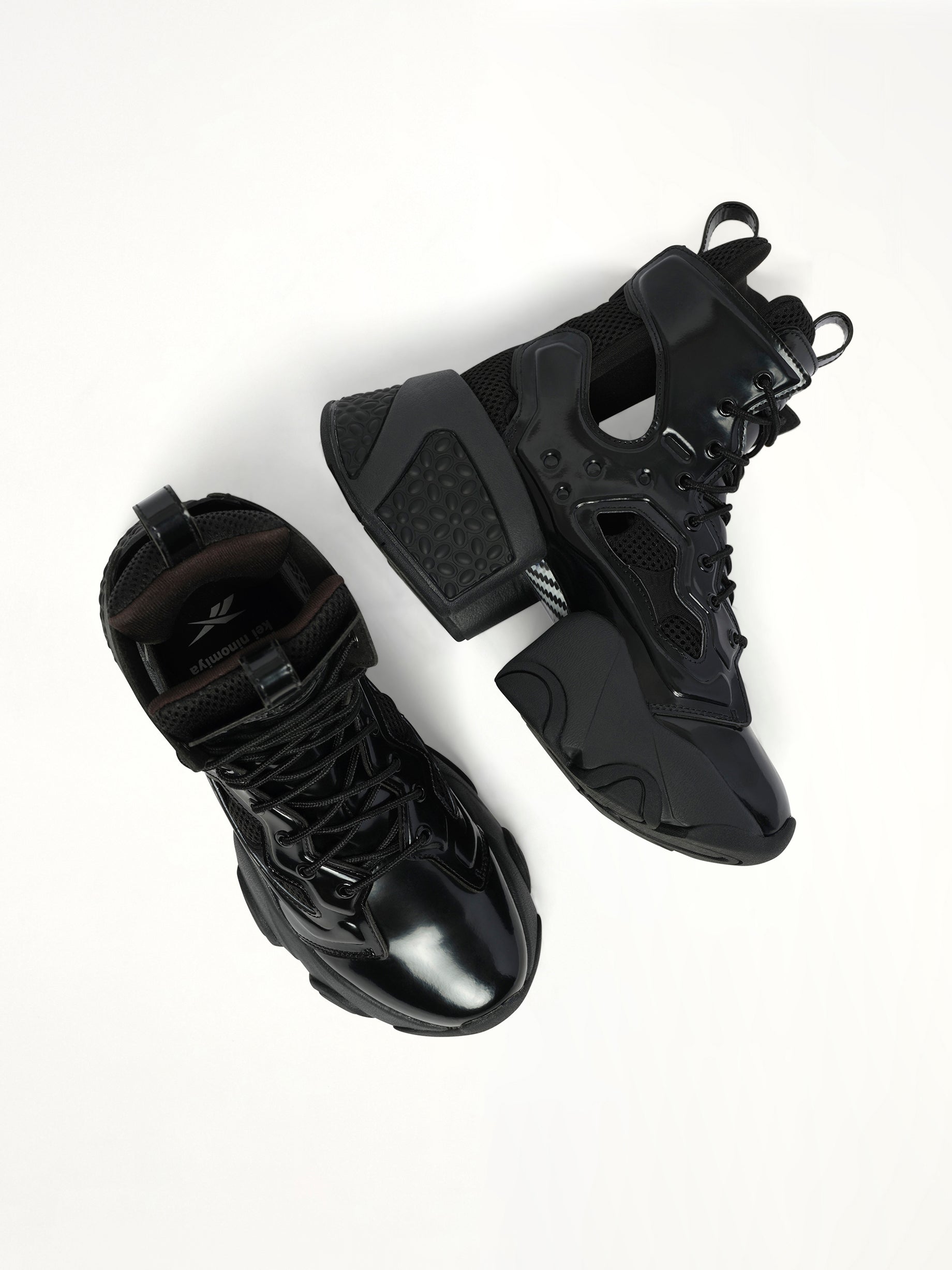 Noir Kei Ninomiya X Reebok High Sneaker in Black Top View | NOIR KEI NINOMIYA