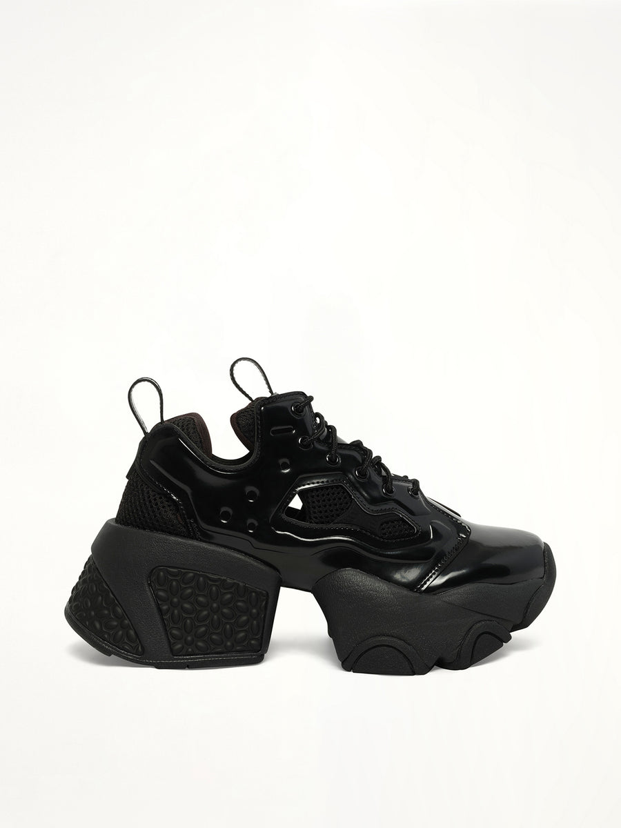 Noir Kei Ninomiya X Reebok Low Sneaker in Black Side View | NOIR KEI NINOMIYA