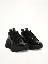 Noir Kei Ninomiya X Reebok Low Sneaker in Black Front View | NOIR KEI NINOMIYA