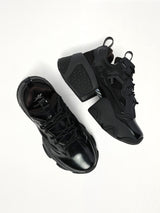 Noir Kei Ninomiya X Reebok Low Sneaker in Black Top View | NOIR KEI NINOMIYA